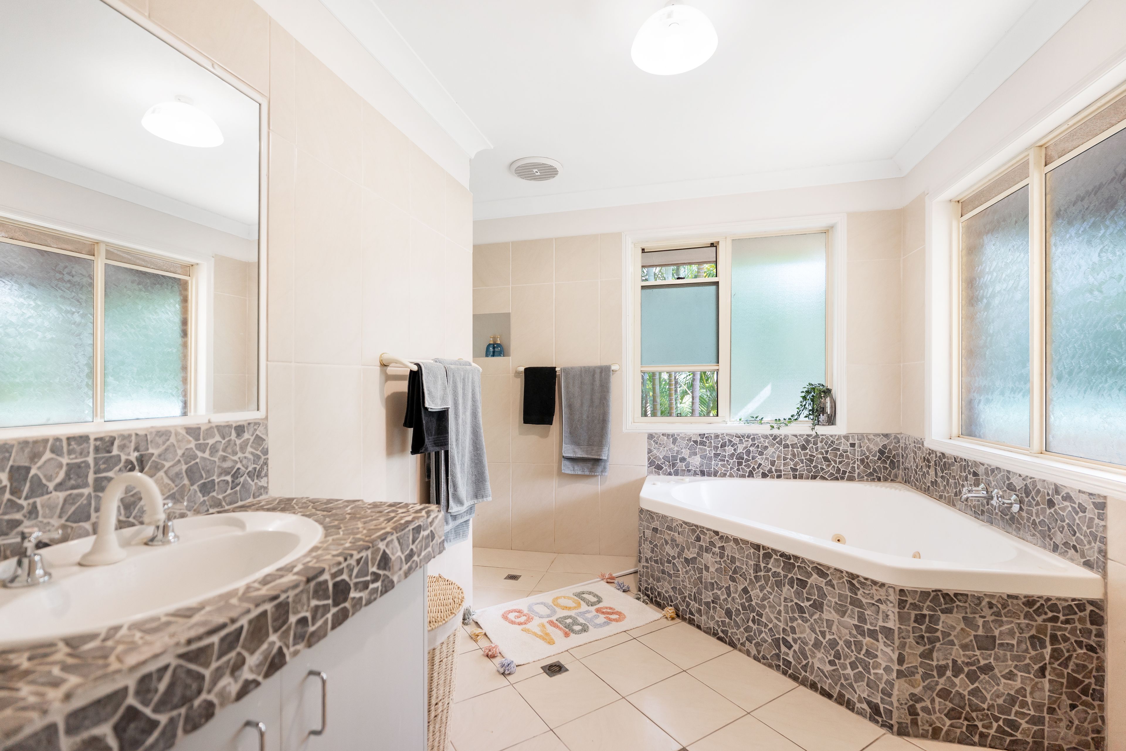 5 Oro Street — photo 6 of 17