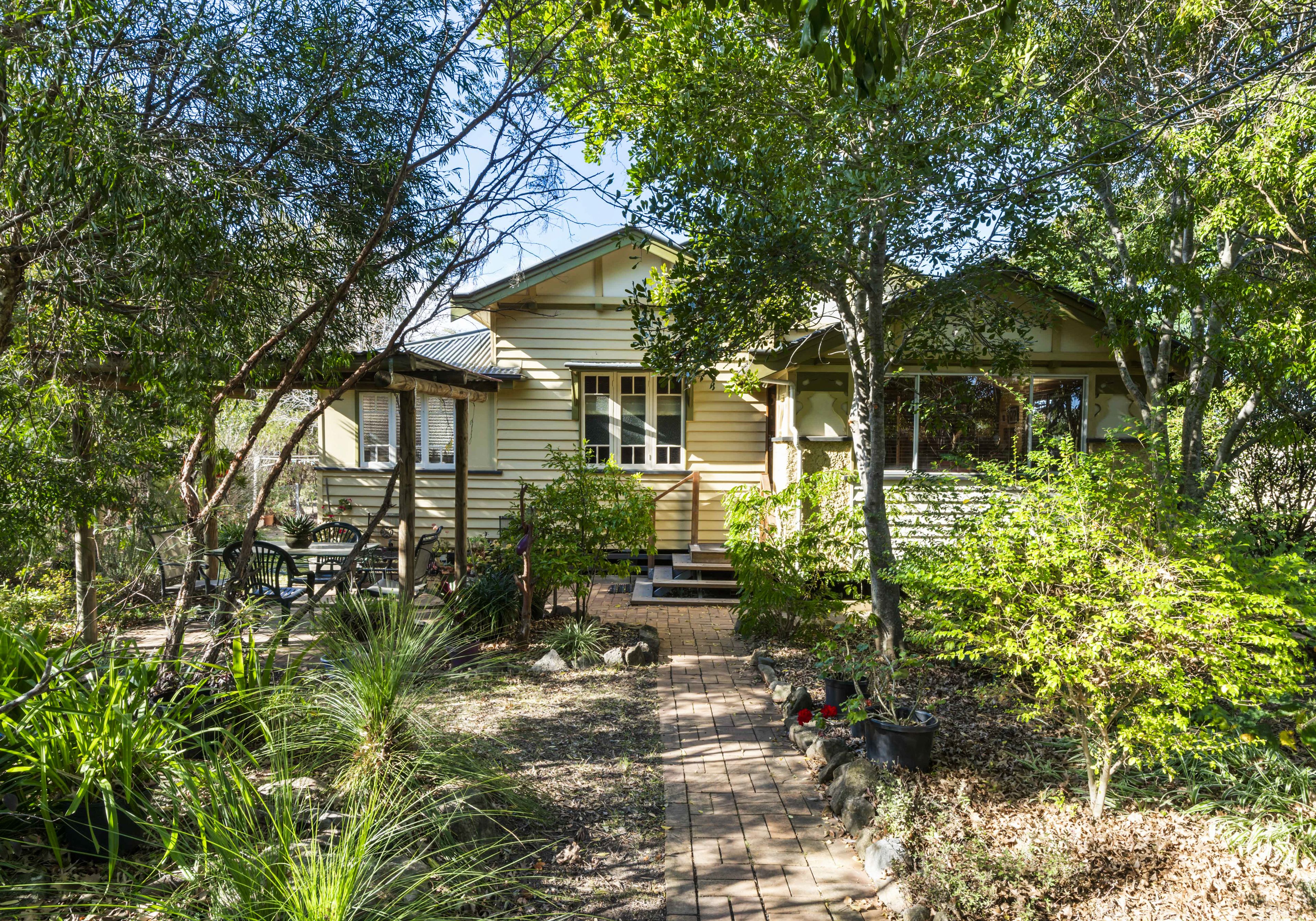 29 Curnow Street, Crows Nest QLD 4355