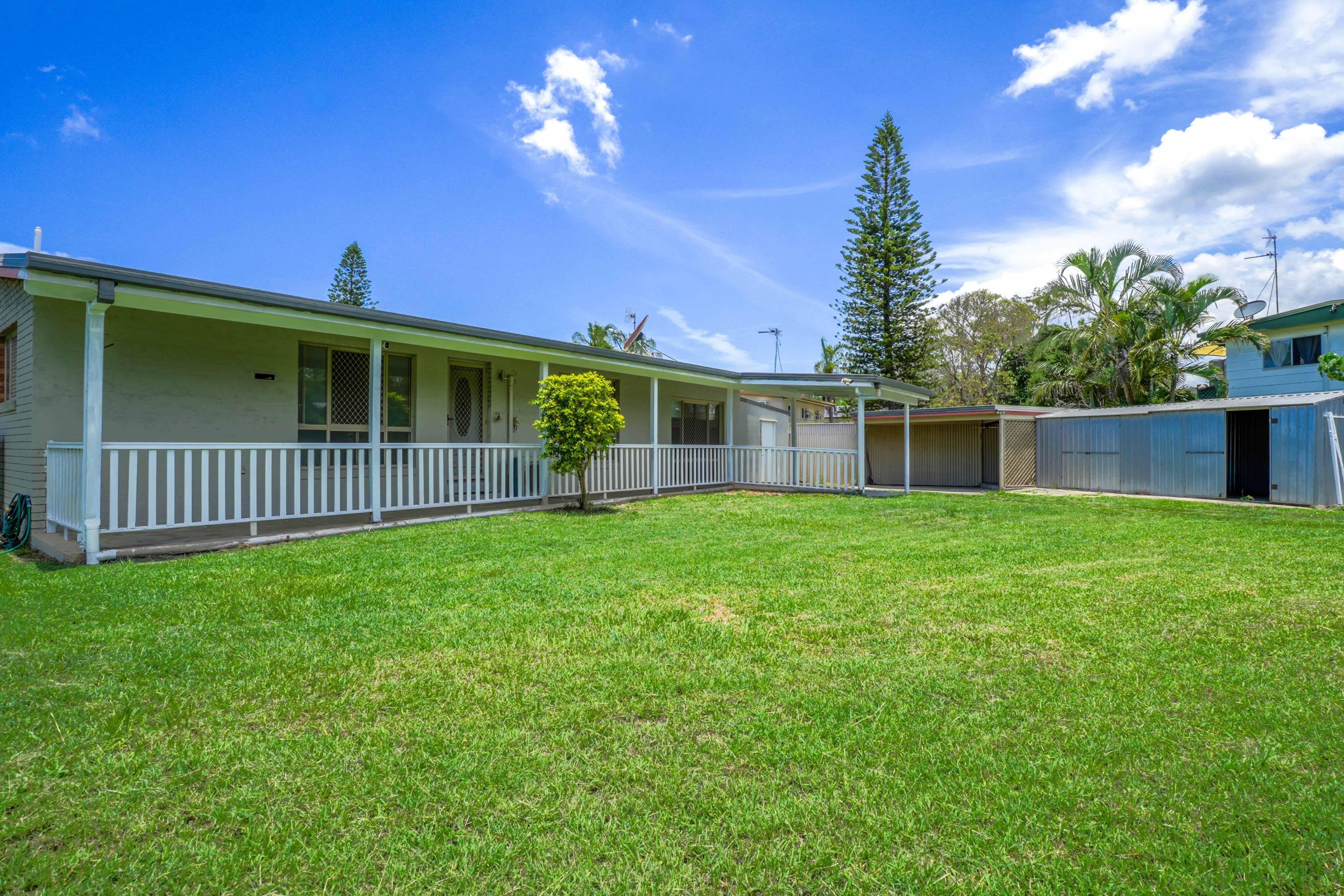 1 Wilson Street, New Auckland QLD 4680