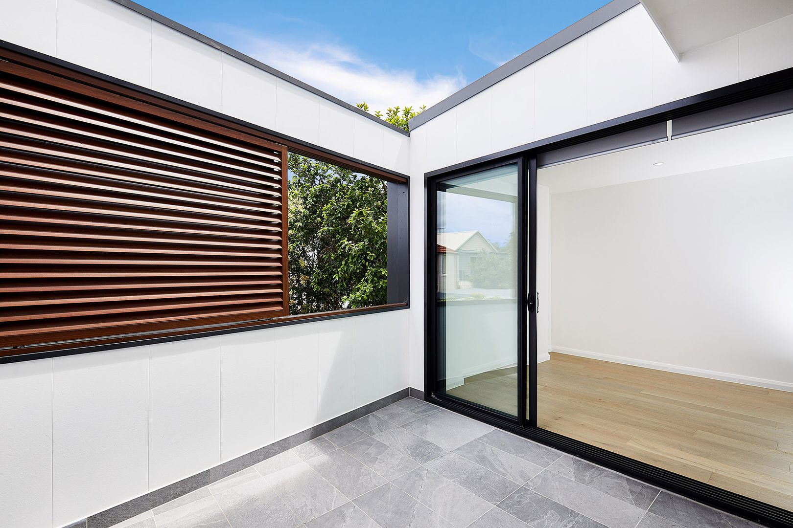 4 Samuel Lane — photo 4 of 7