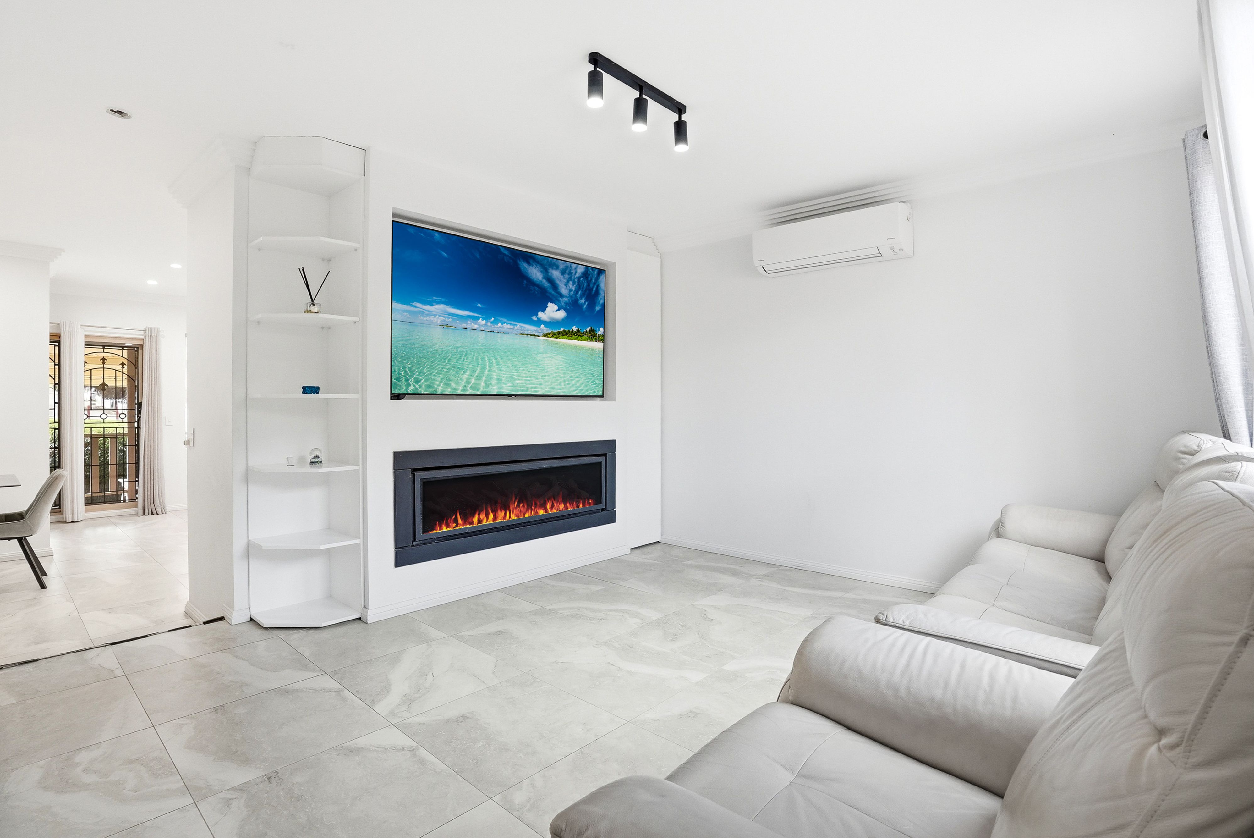 49 Royce Street — photo 4 of 22