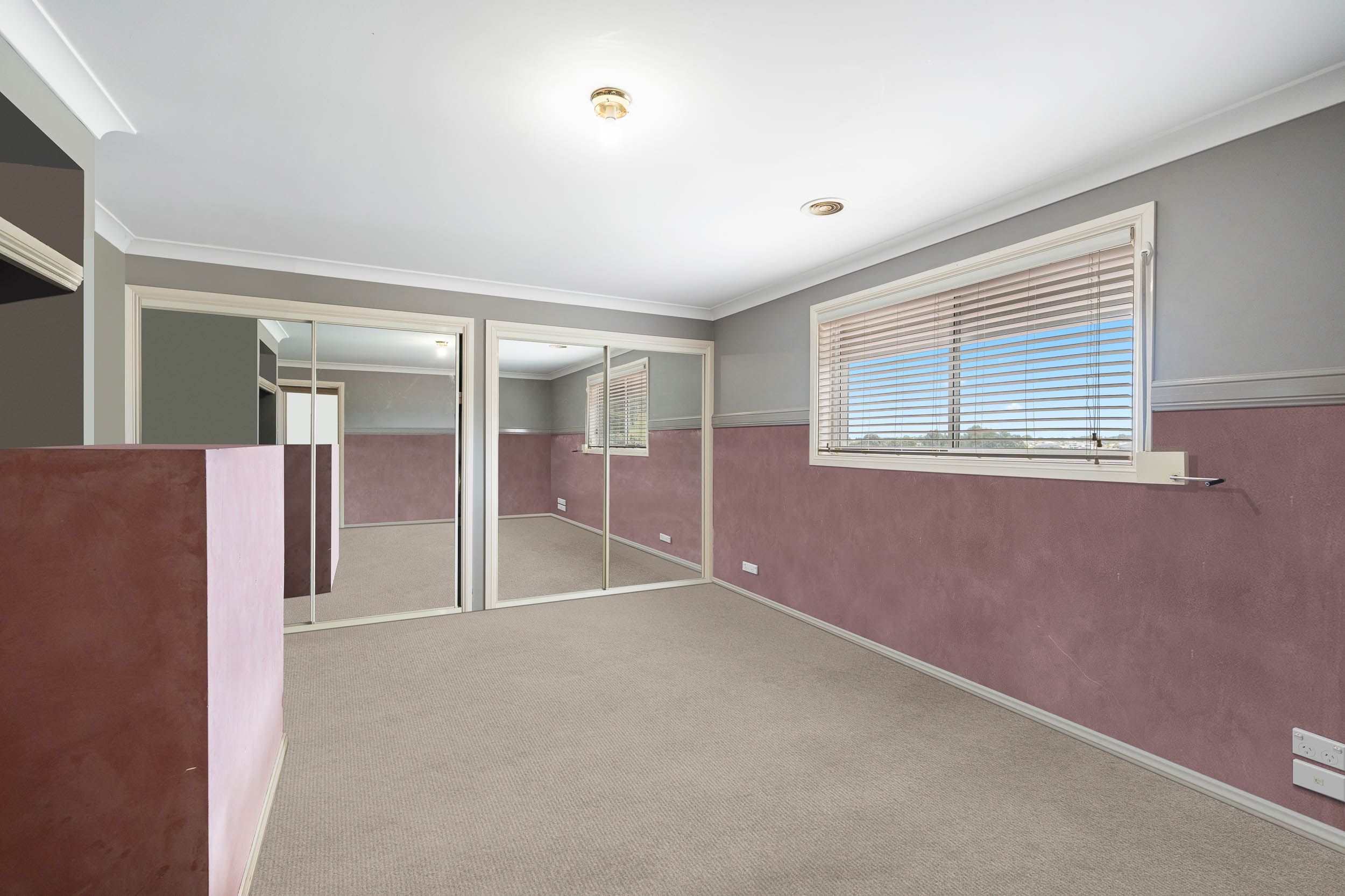 27 Amaroo Place — photo 8 of 15