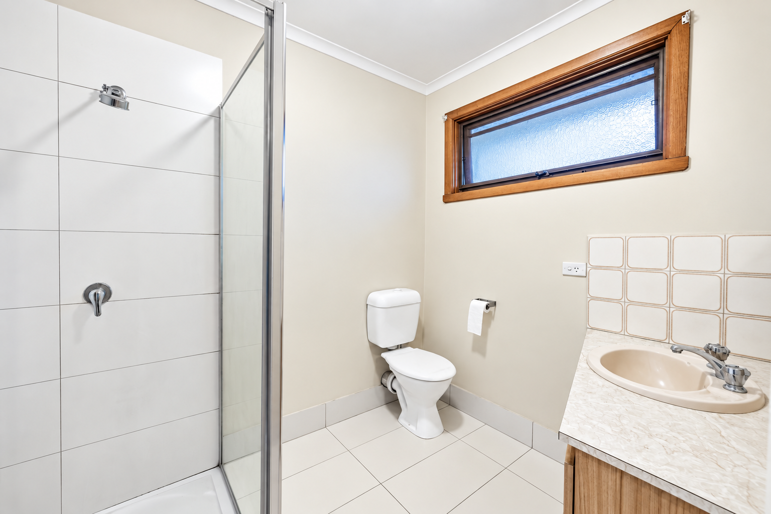 703 Heatherton Road — photo 9 of 10