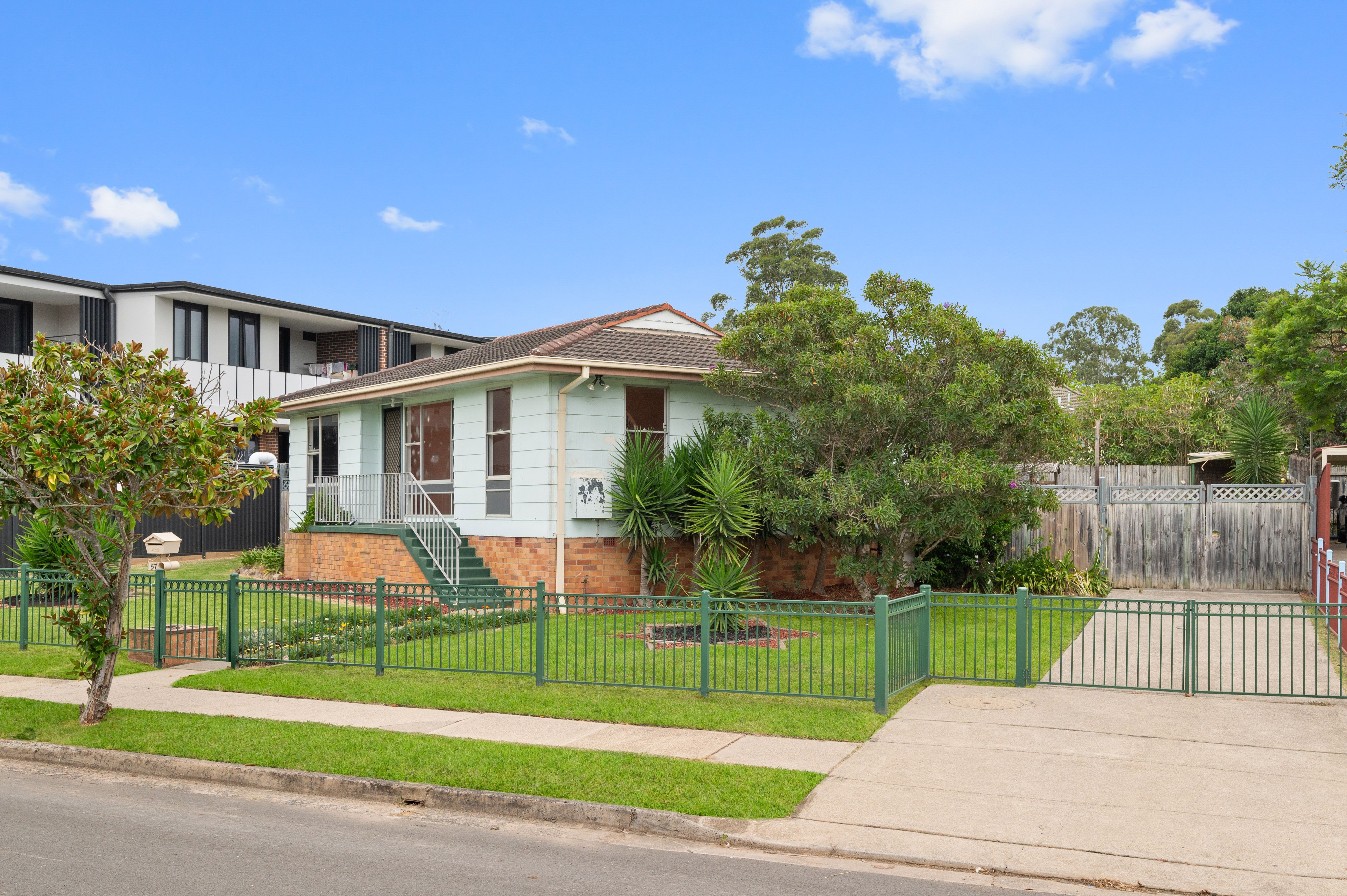 57 Creigan Road, Bradbury, NSW 2560