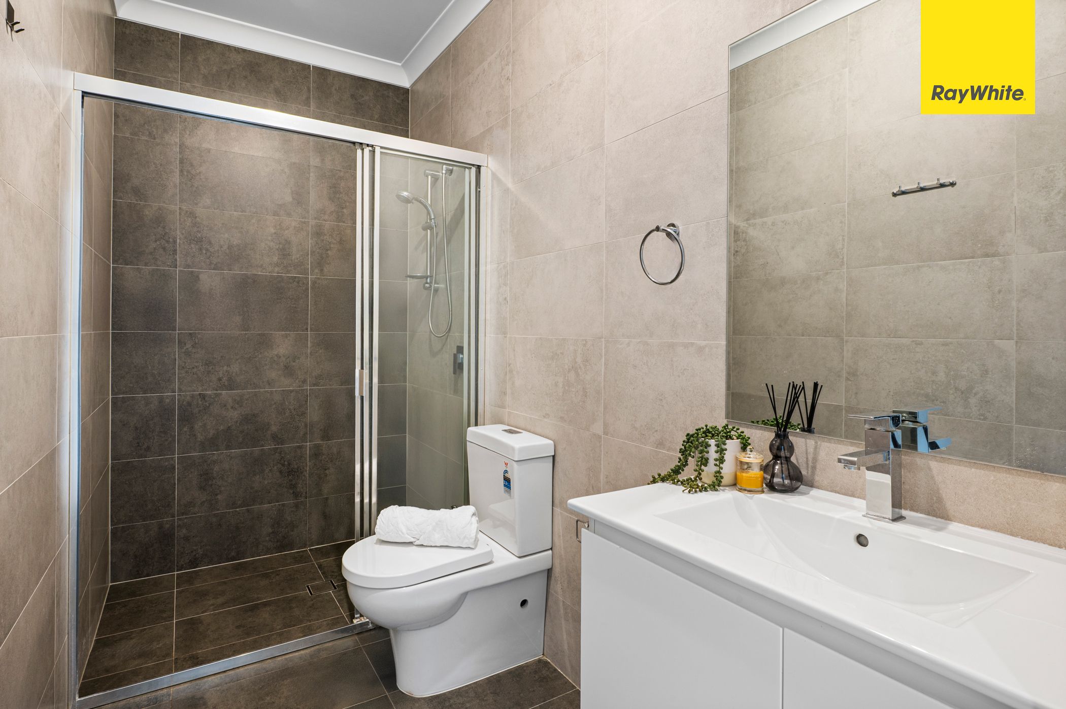 8/68 Adderton Road — photo 7 of 8