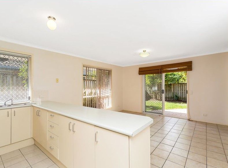 23 Parkside Circuit, Robina, QLD 4226