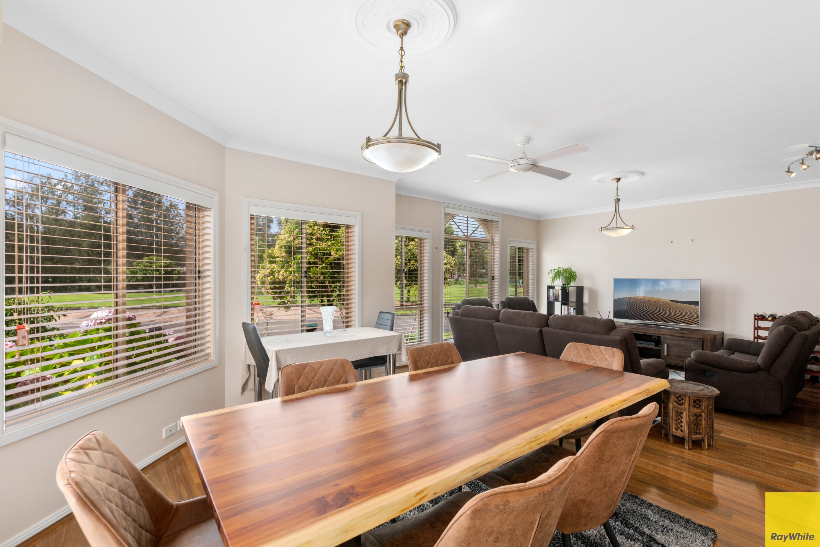 74 Stanthorpe Drive, Kanahooka, NSW 2530
