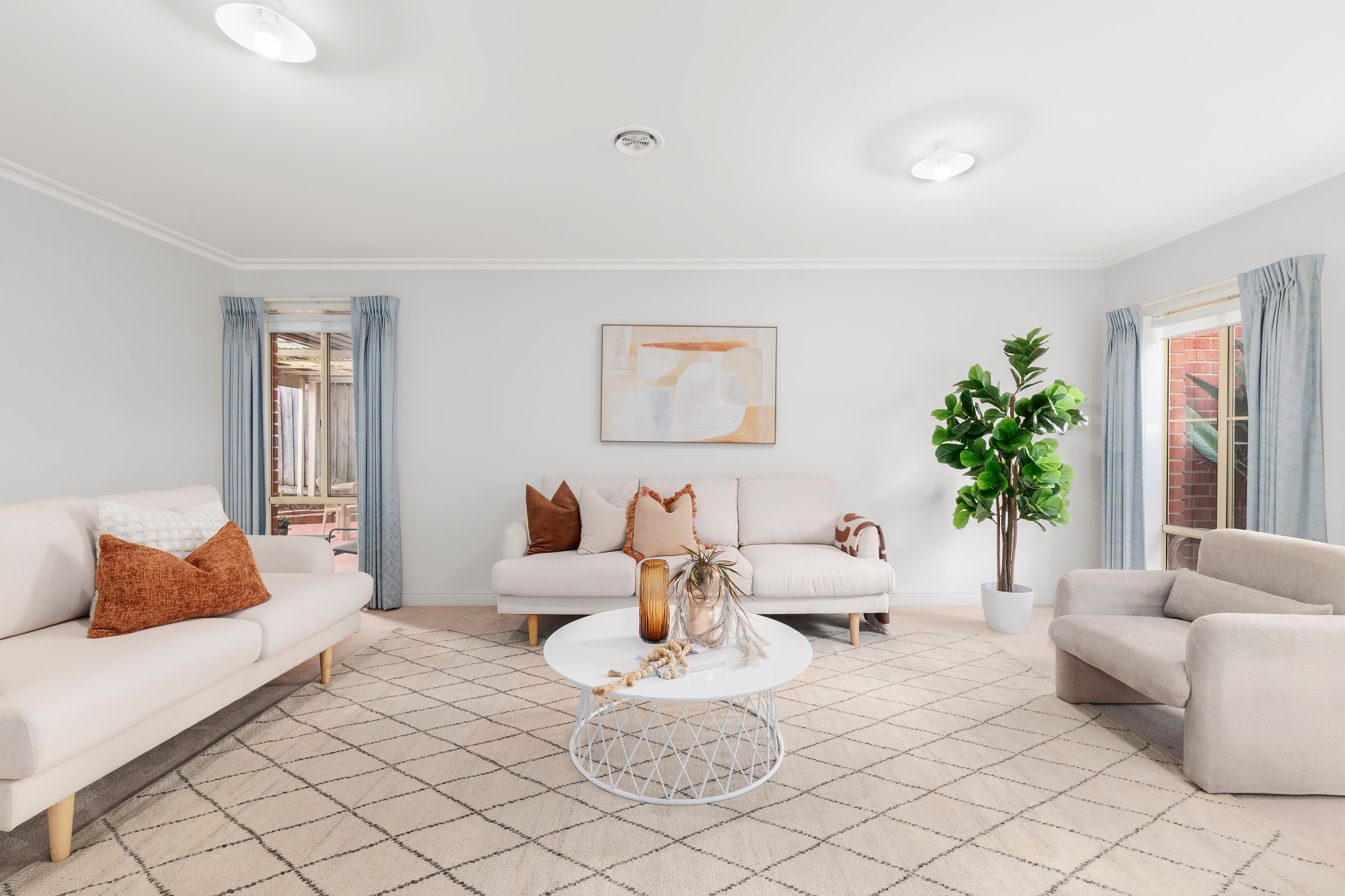 14 Templeton Drive, Mill Park, VIC 3082