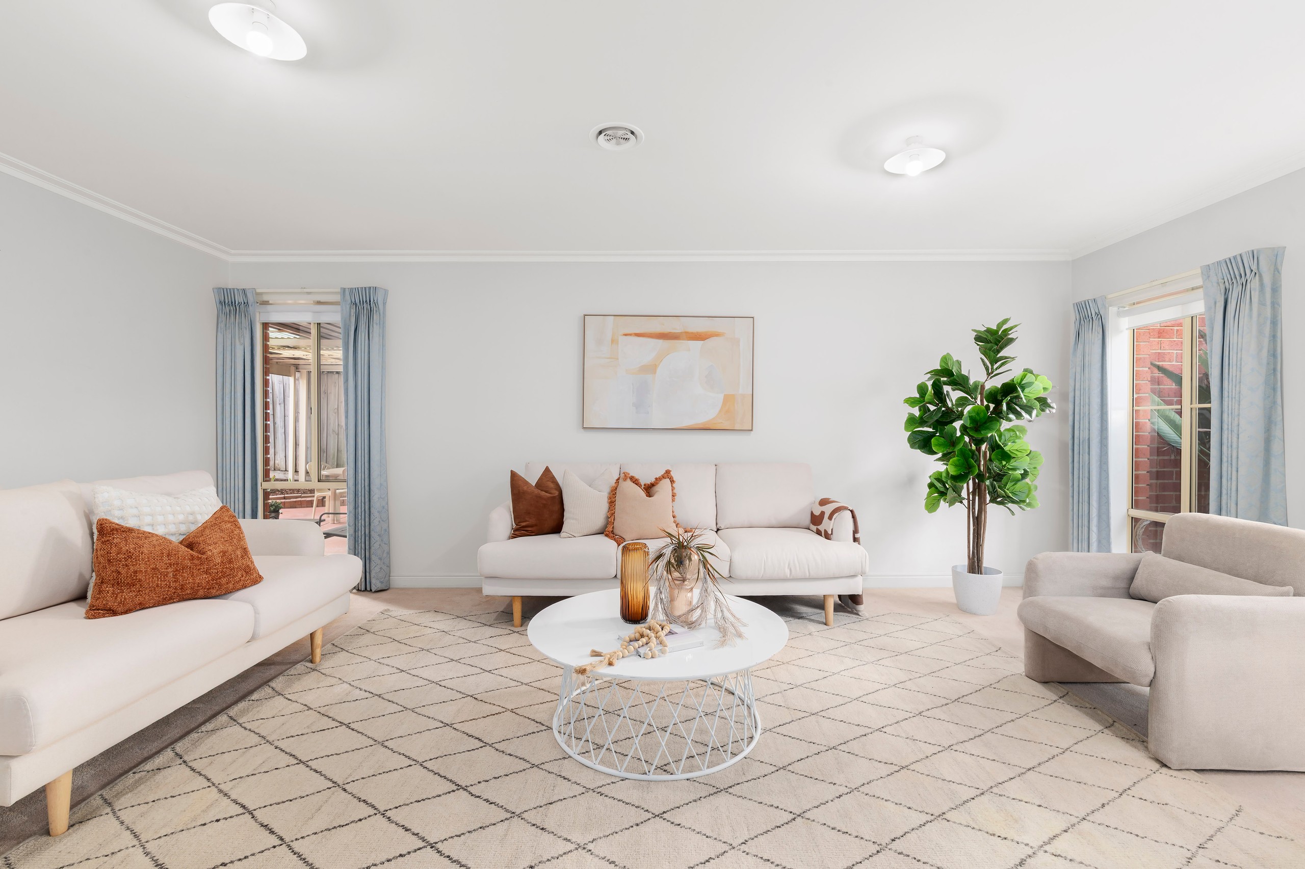 14 Templeton Drive, Mill Park, VIC 3082