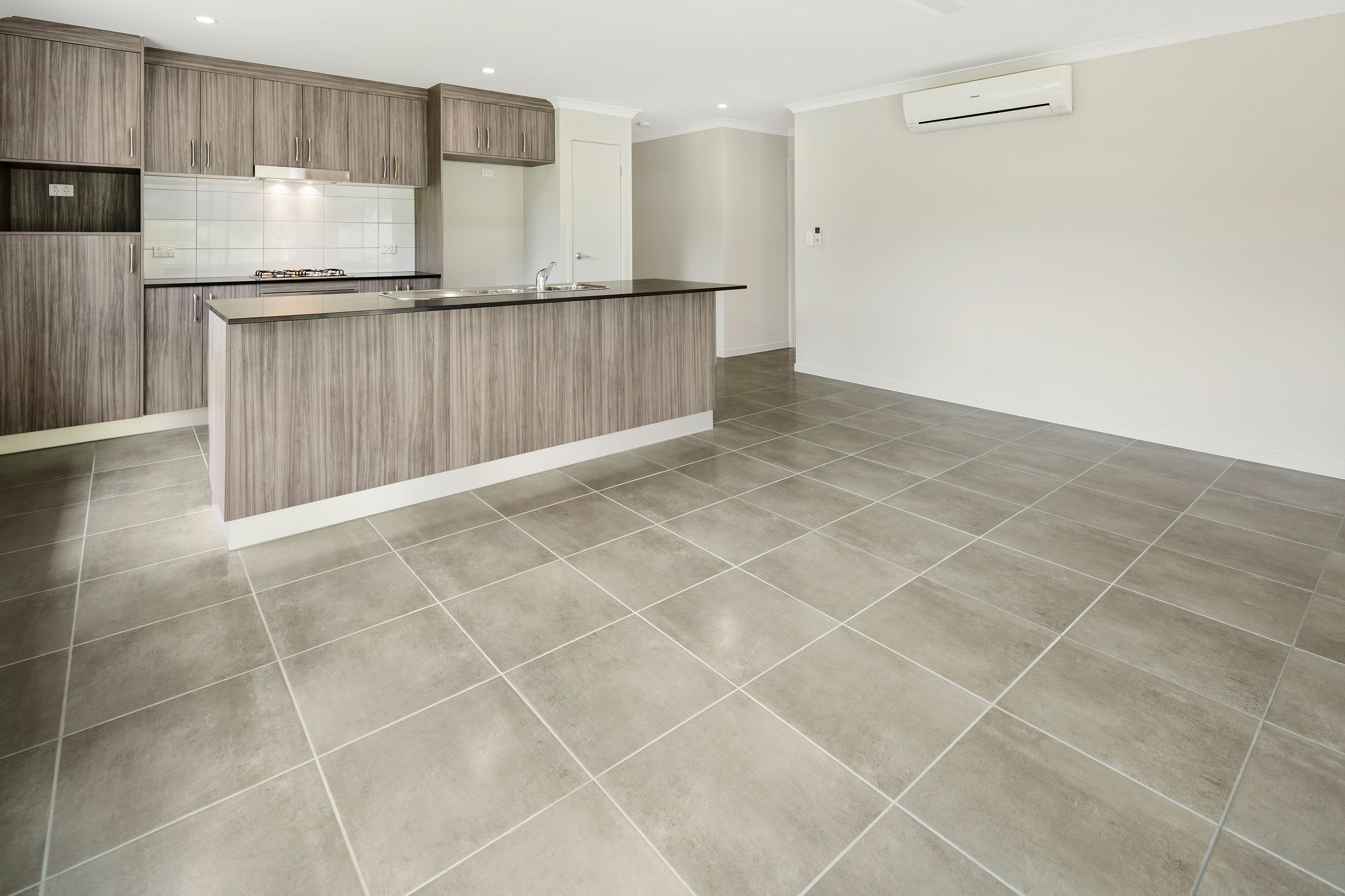 12 Sunset Drive, Jubilee Pocket, QLD 4802