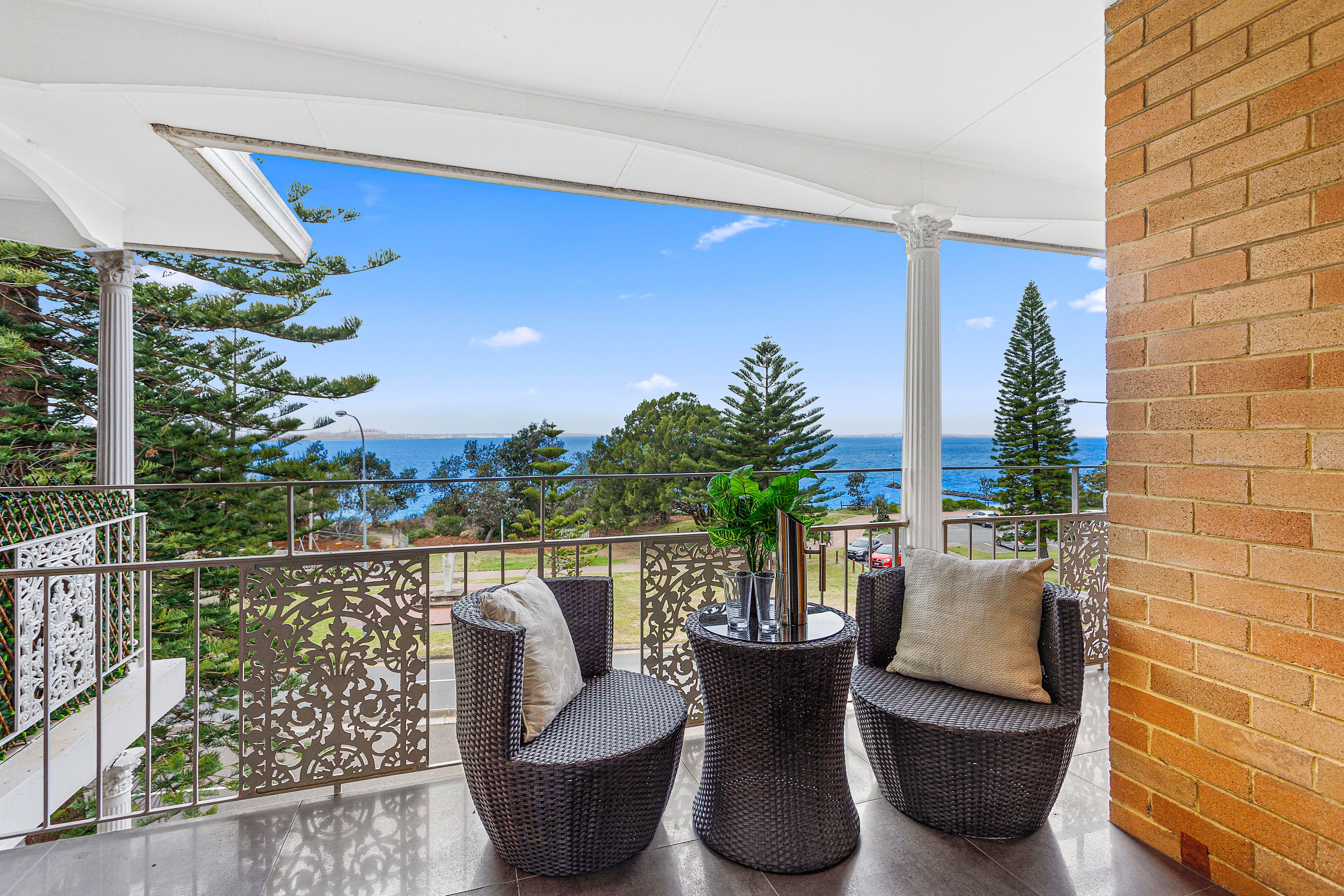 152-153 The Grand Parade, Monterey NSW 2217