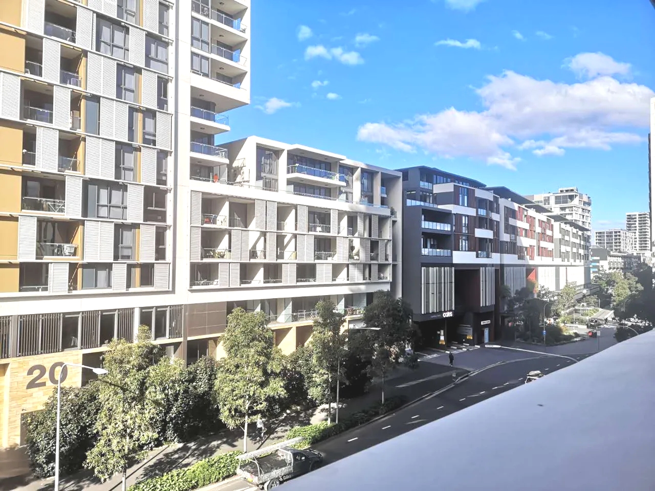 307/15 Gadigal Avenue — photo 5 of 6