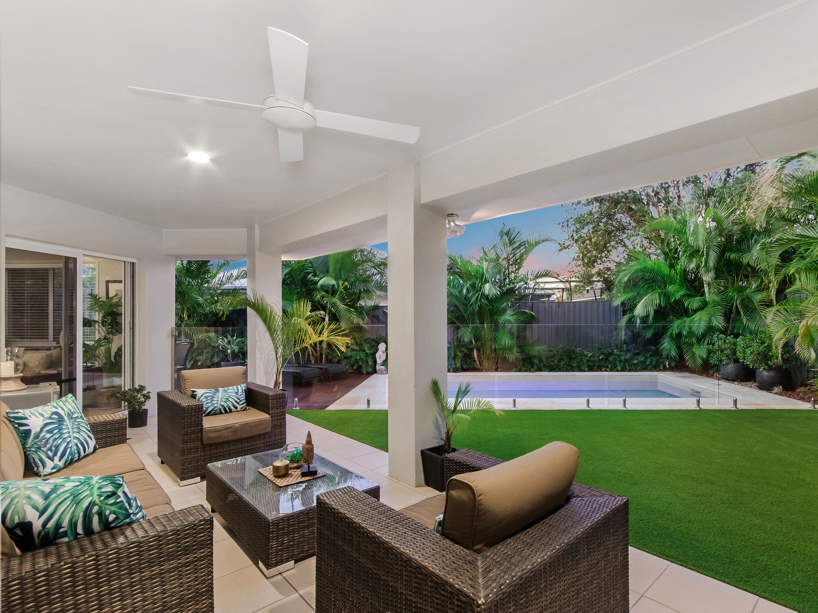 19 Leander Circuit, Oxenford, QLD 4210