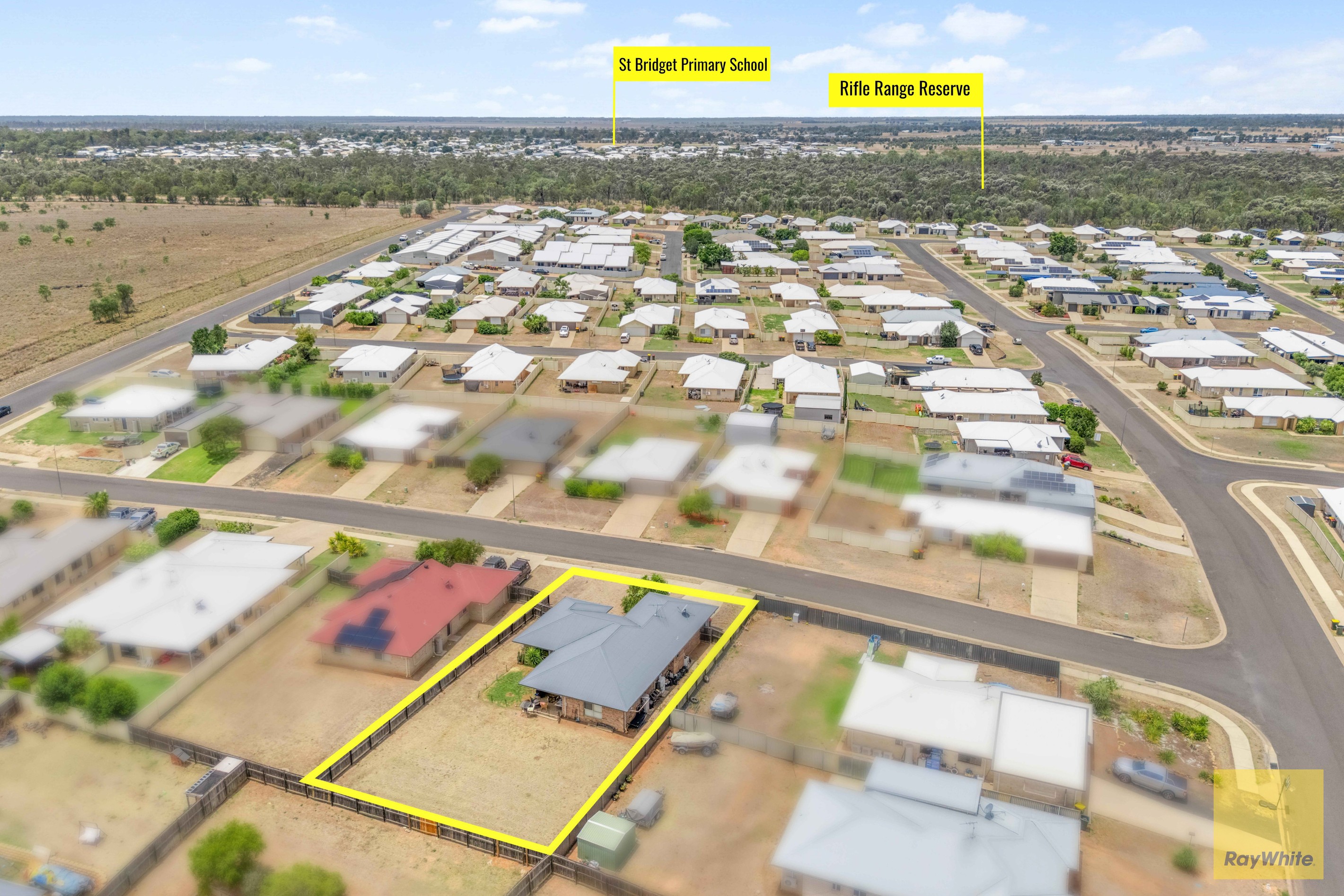 10 Lightening Street, Emerald, QLD 4720