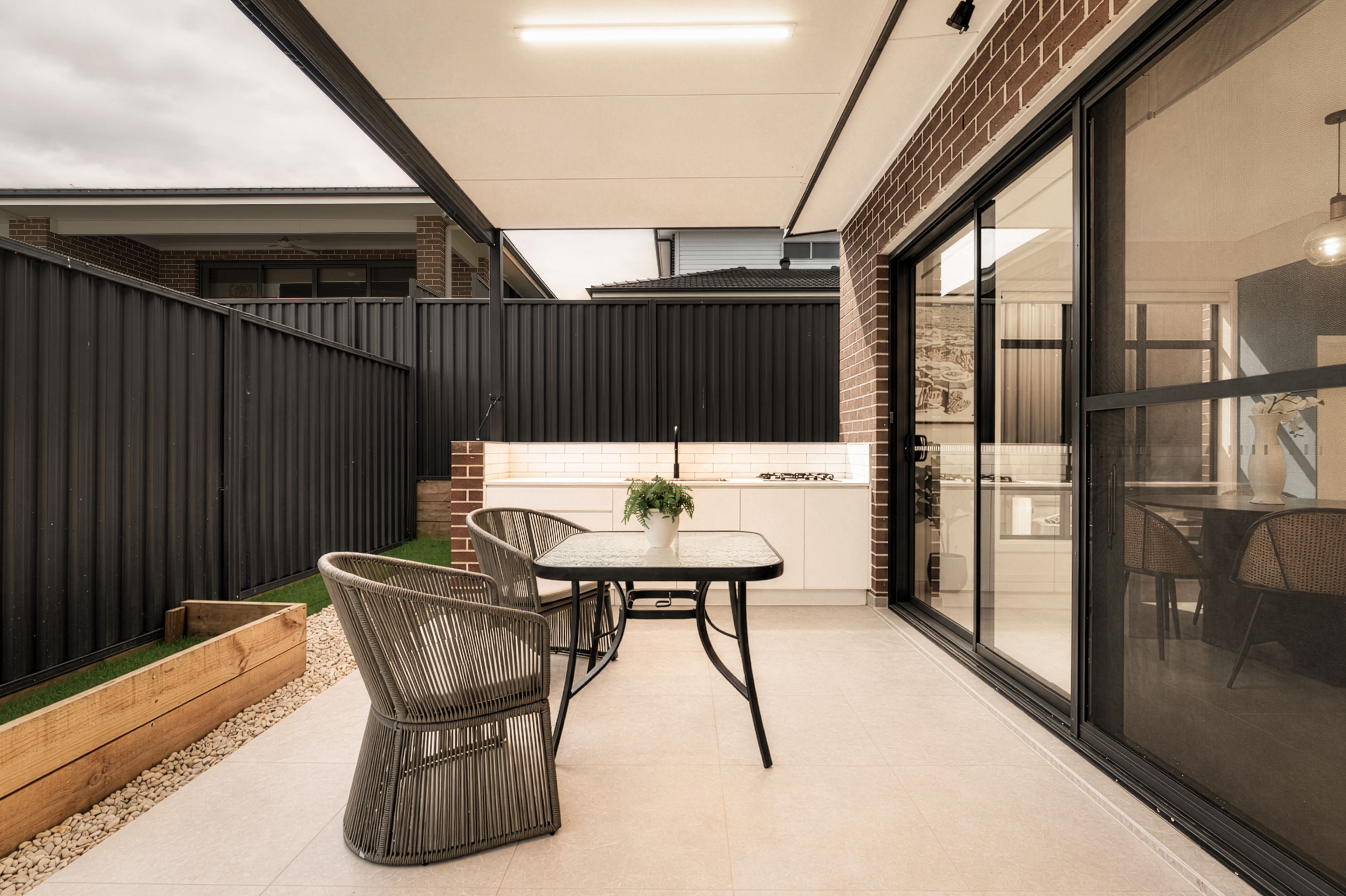 22 Gloaming Street — photo 15 of 20