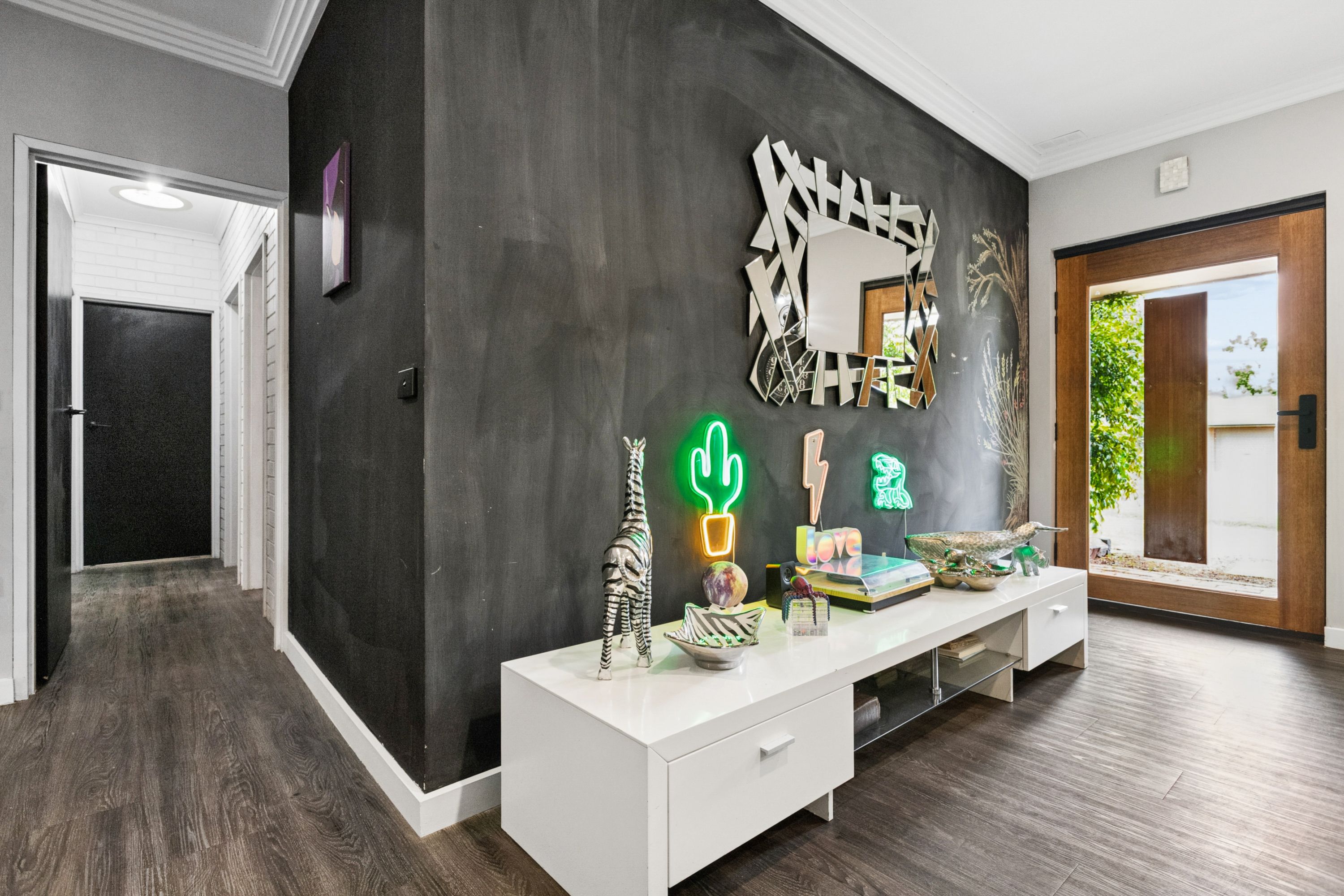 22 Thomson Grove — photo 6 of 30