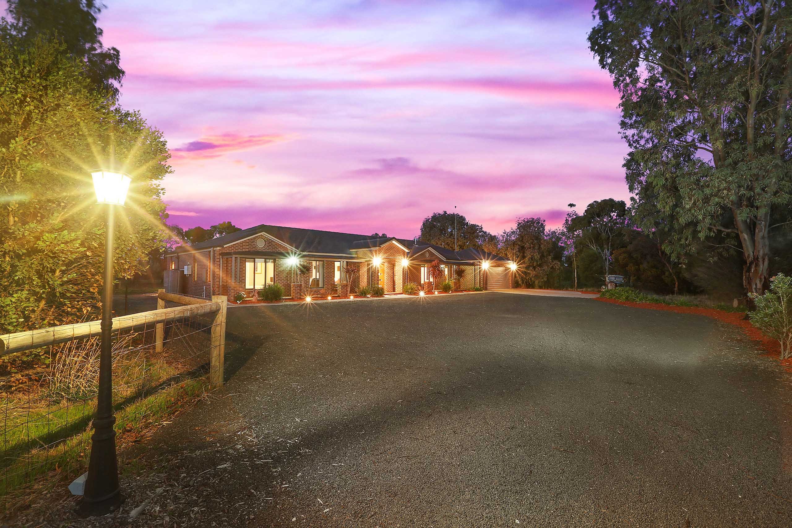 2/4 McHarrys Road, Lara, VIC 3212