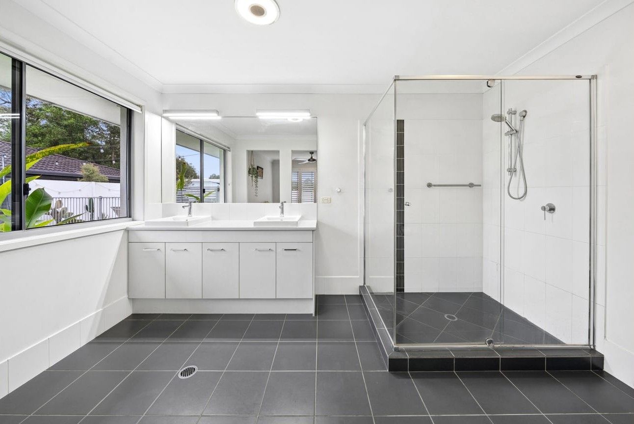 10 Deepwater Close — photo 9 of 19