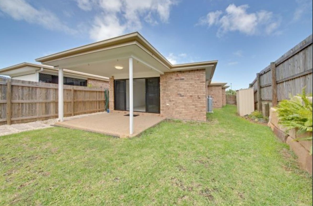 2/98 Bottlebrush Drive, Lammermoor, QLD 4703