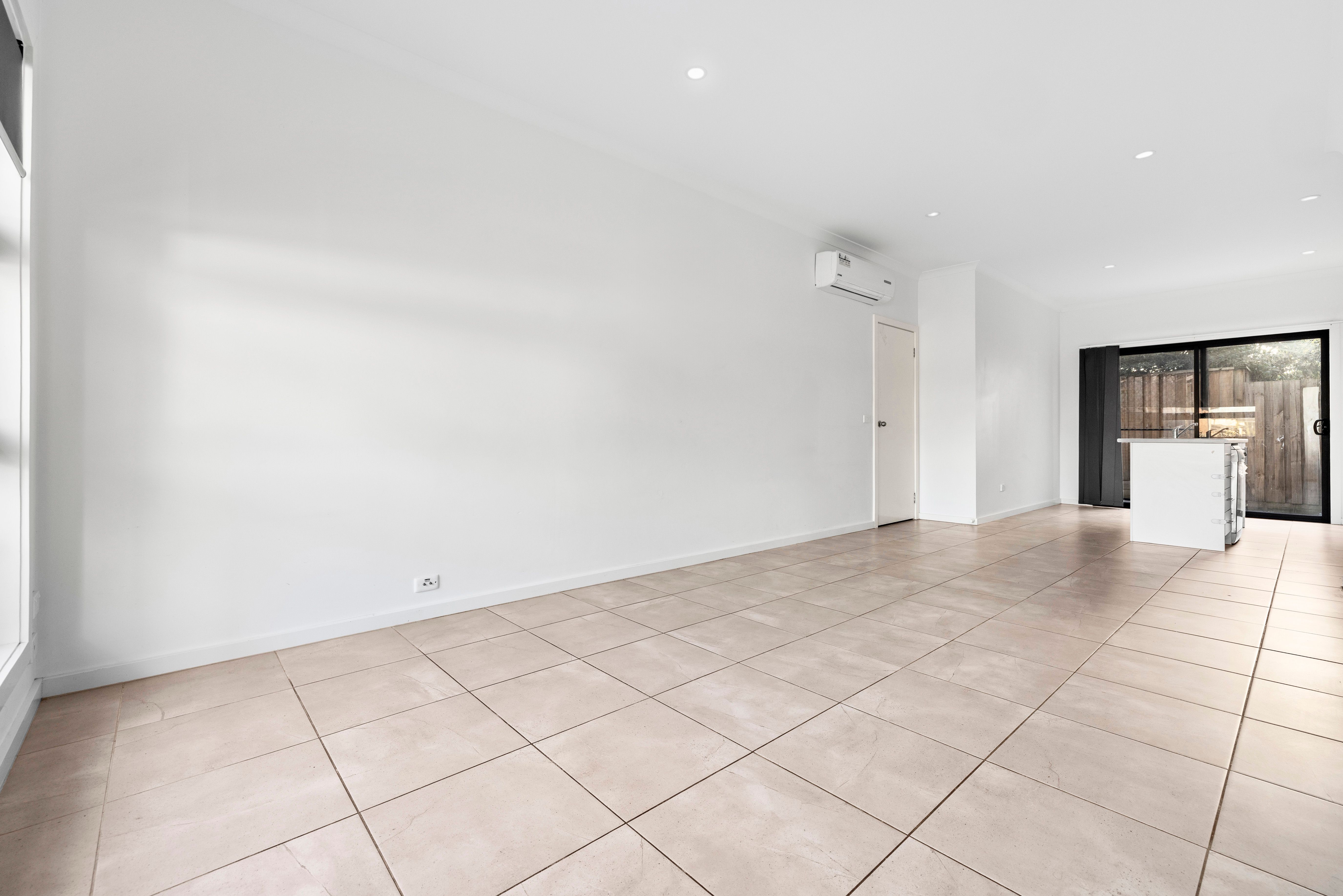 15 Tanino Road, Cranbourne West, VIC 3977