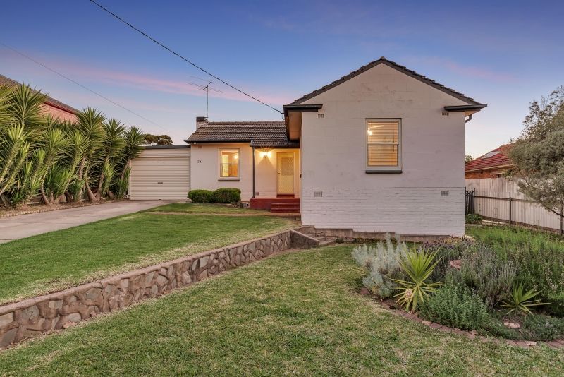 15 Fairview Terrace, Clearview, SA 5085