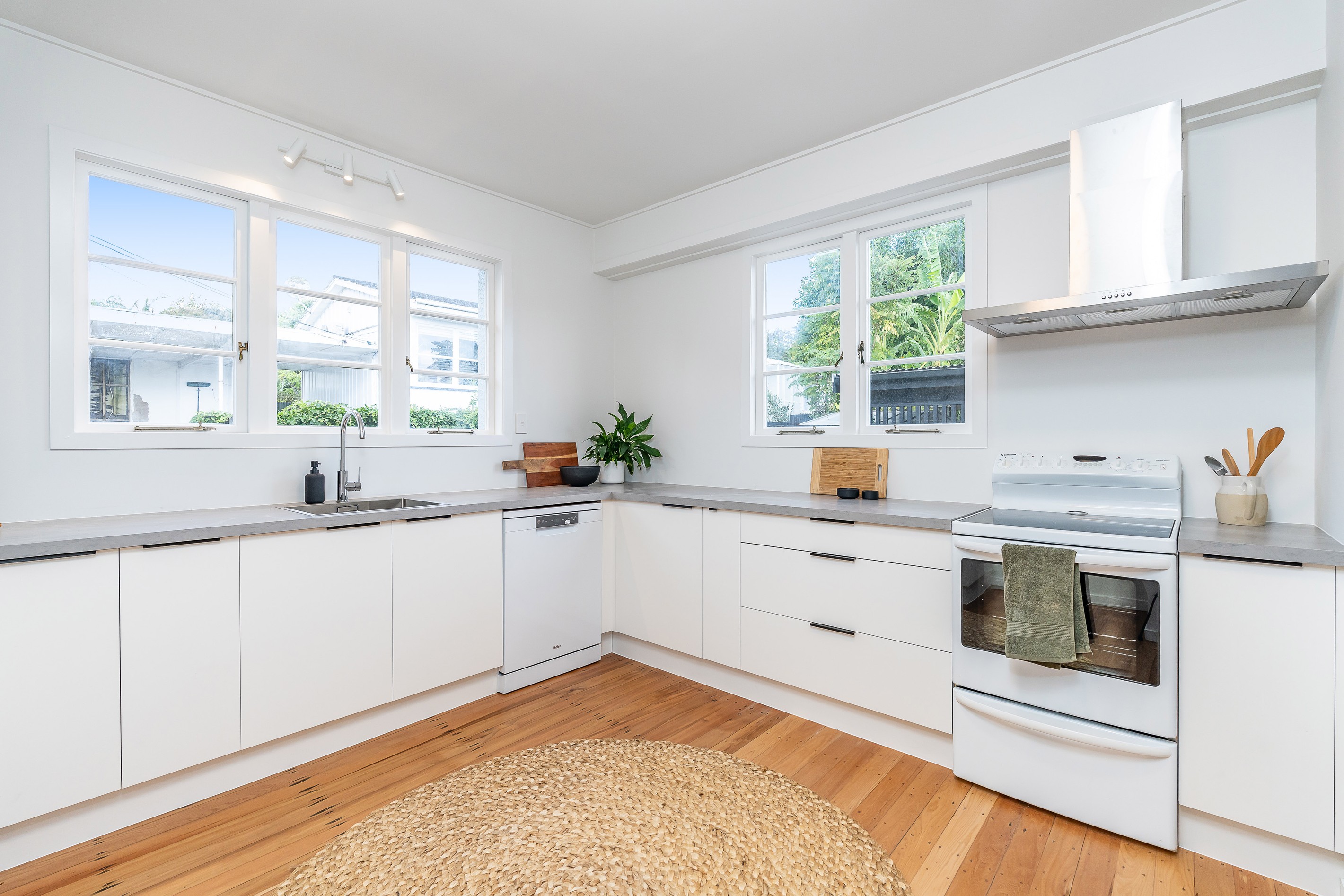 13A Carlton Street, Hillsborough, Auckland City