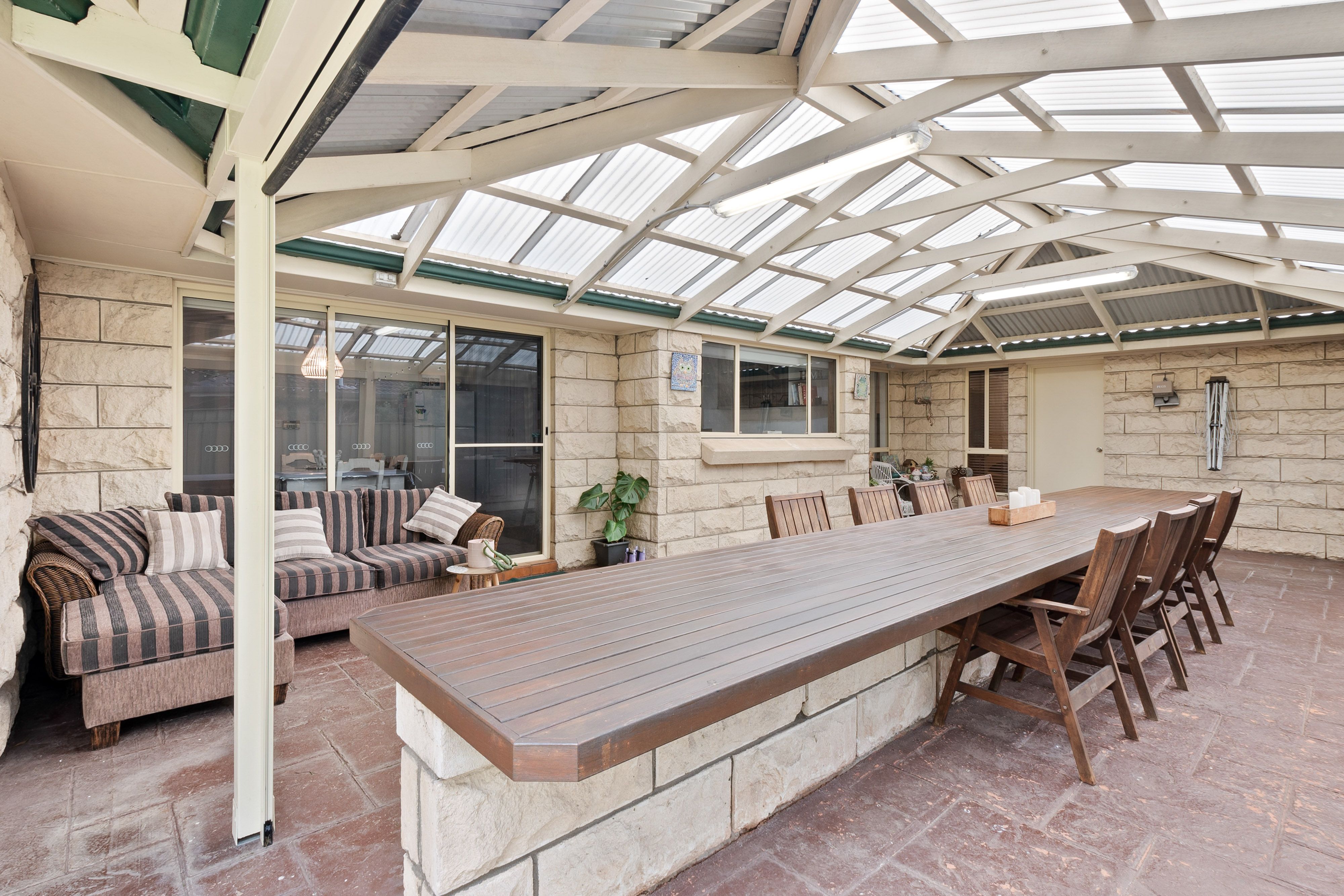 23 Westlands Court — photo 13 of 19