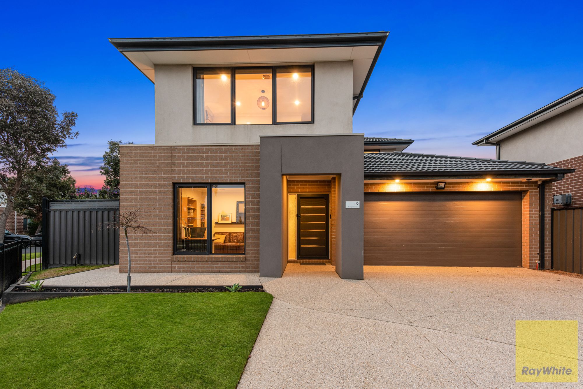 9 Rockgarden Drive, Truganina, VIC 3029
