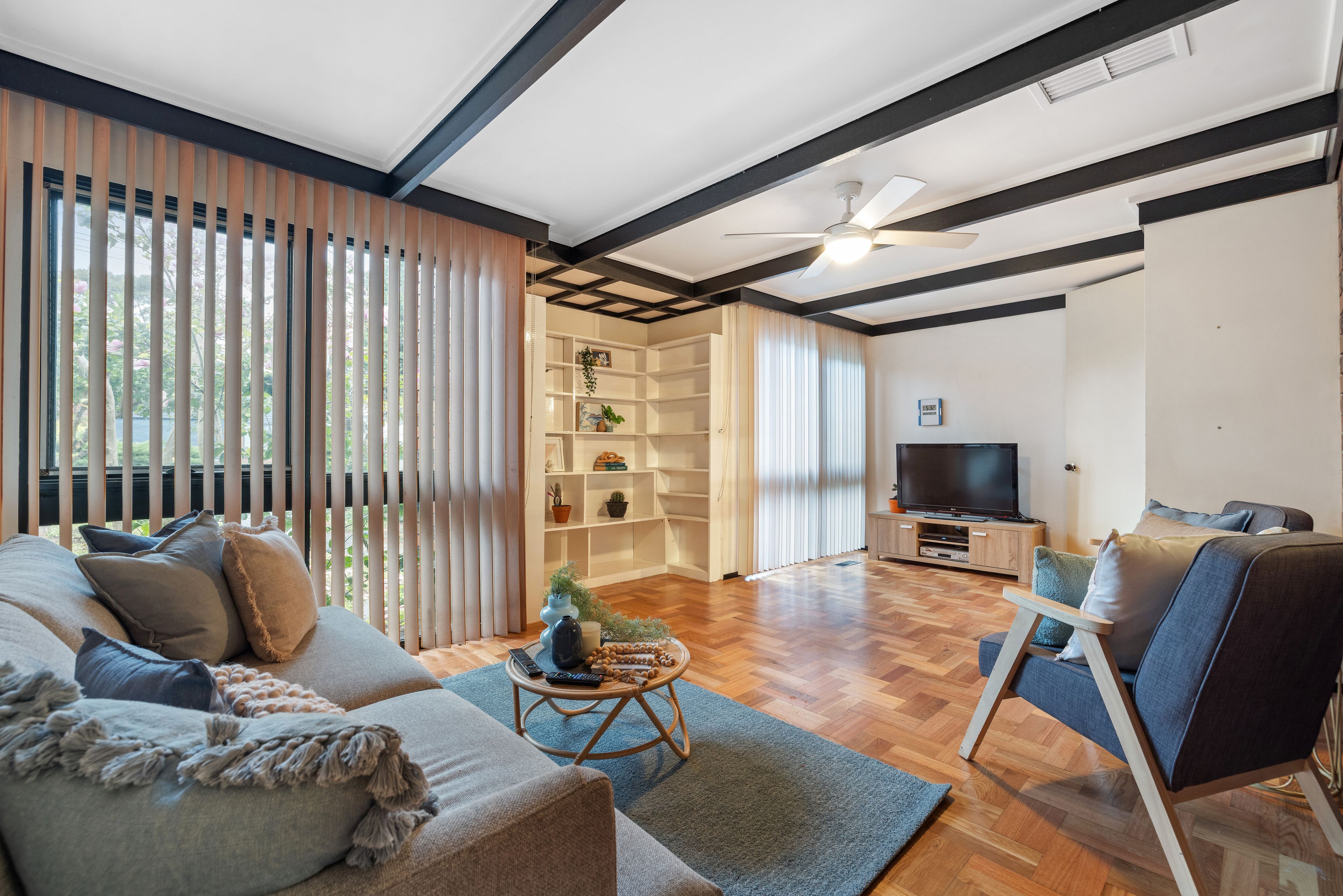 27 Silverton Drive, Ferntree Gully, VIC 3156