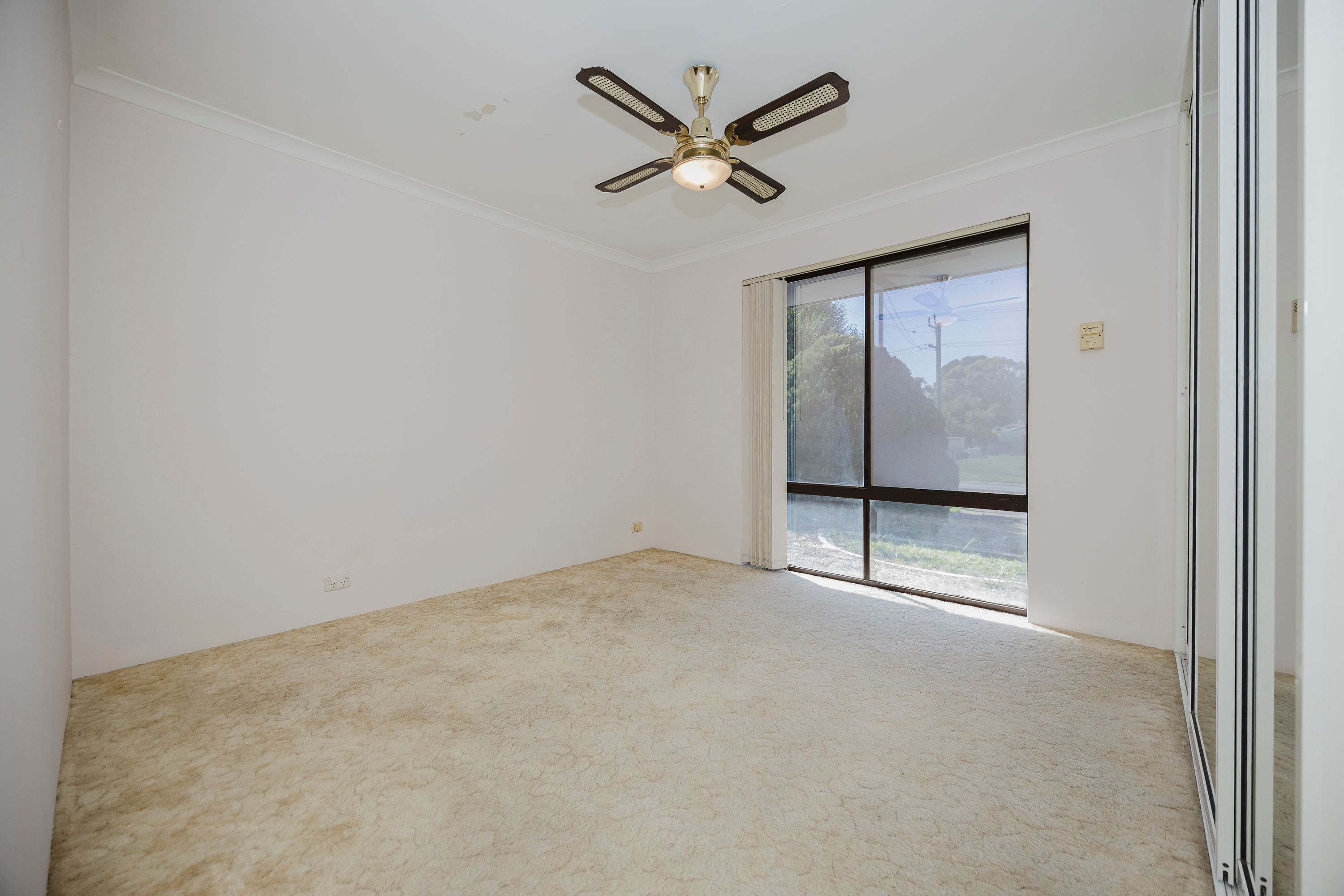 47 St Andrews Drive — photo 13 of 29