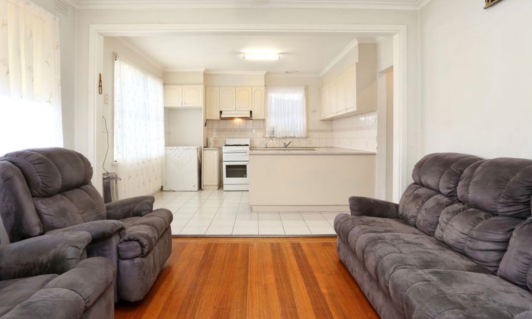 15 Romsey Crescent, Dallas, VIC 3047