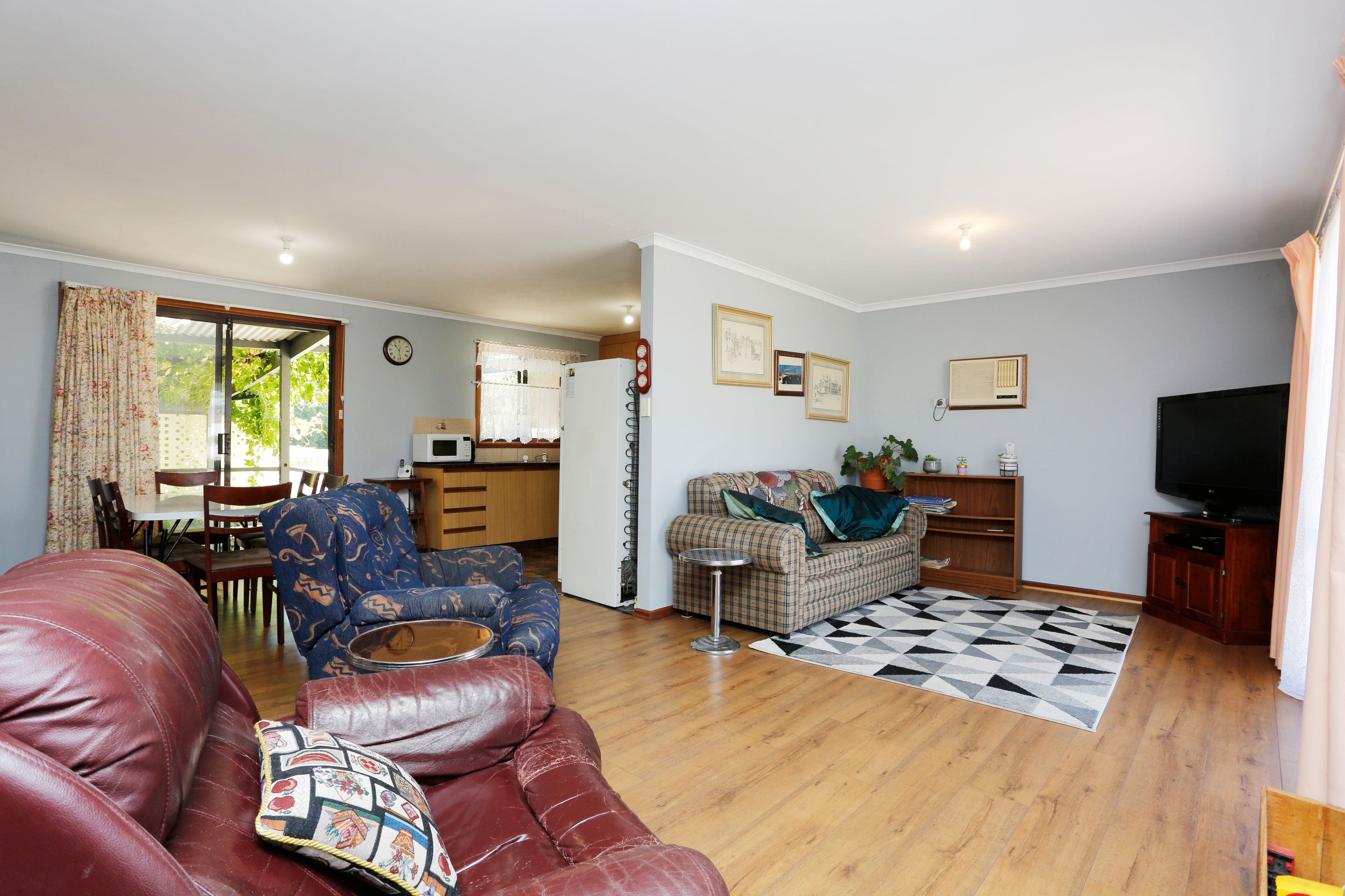 7 Charles Street, Clare, SA 5453