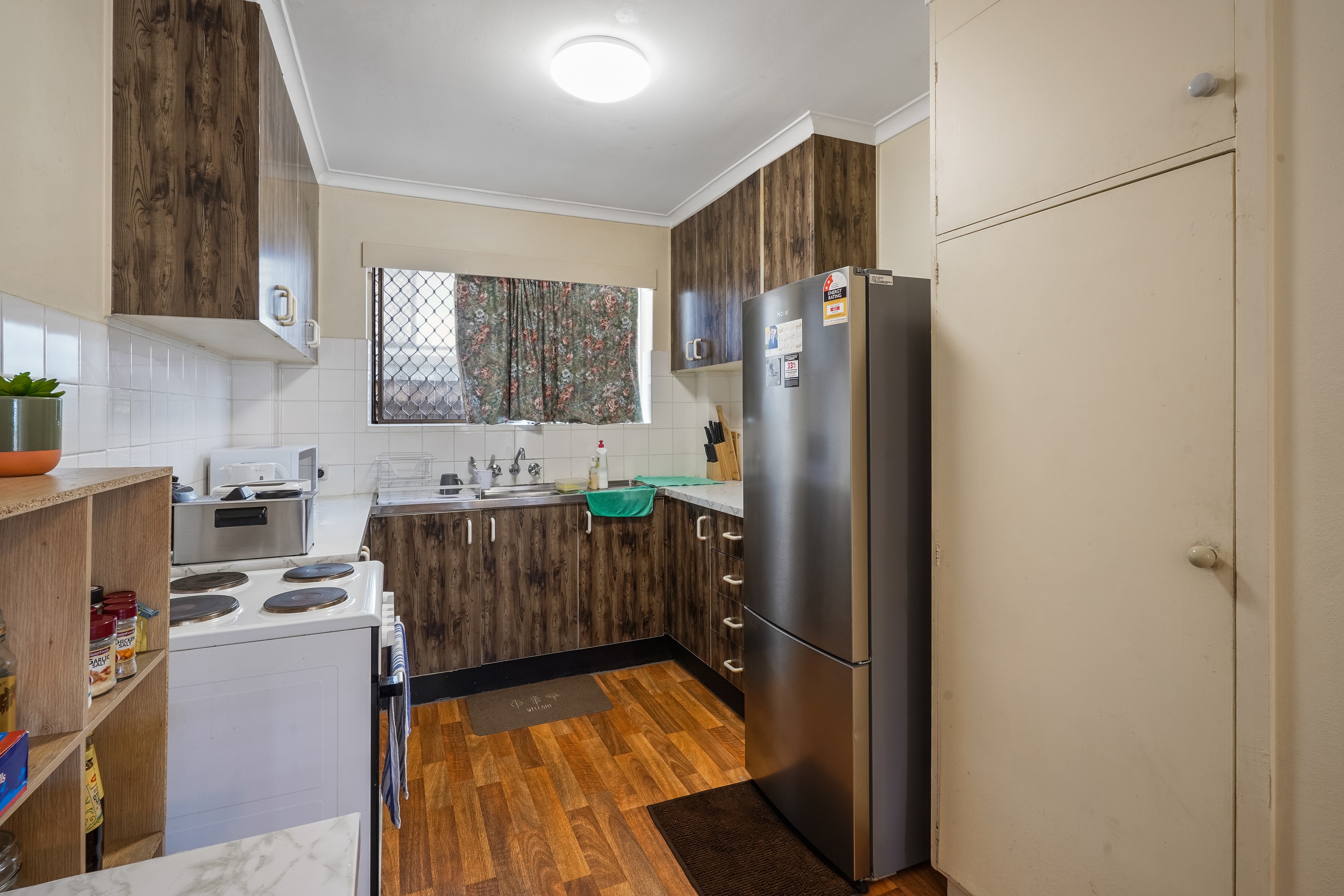 2/10 Monaco Street, Surfers Paradise, QLD 4217