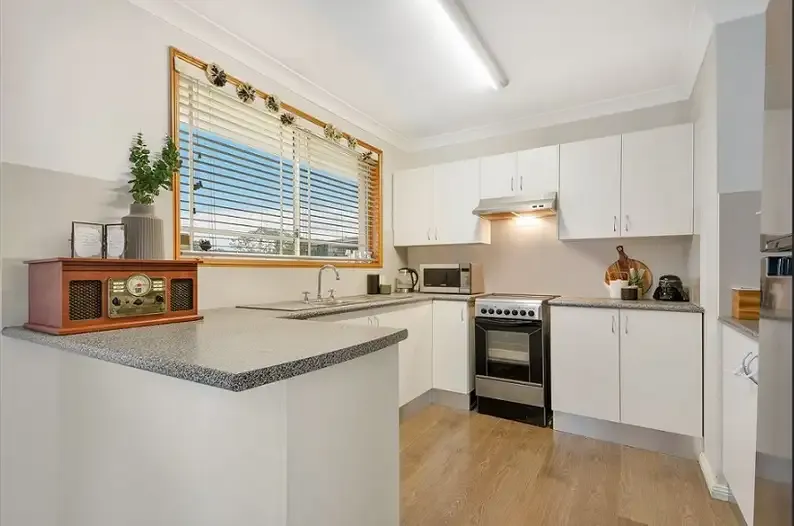 2/6 Michael Place, Ingleburn, NSW 2565