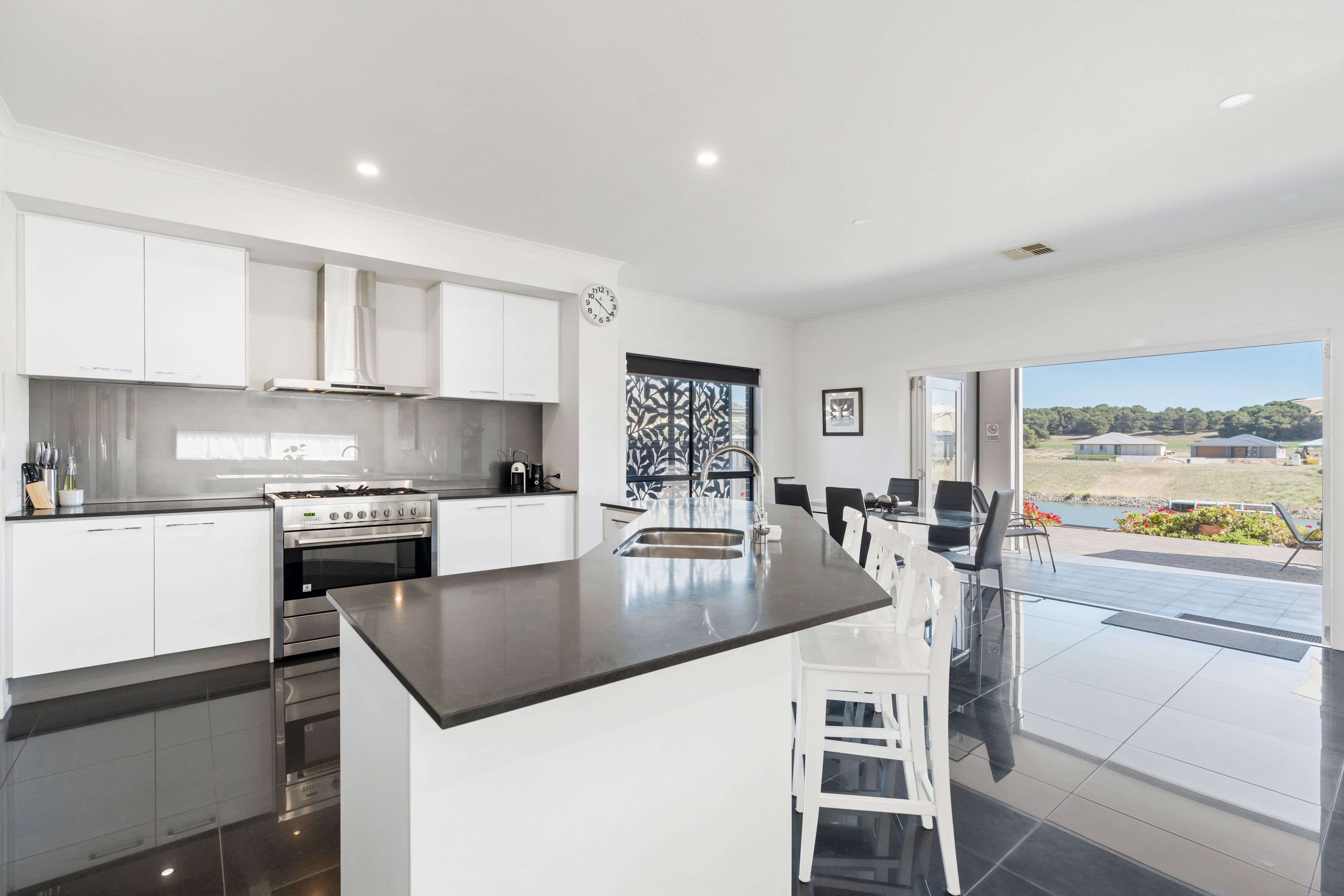 102 Blanche Parade, Hindmarsh Island, SA 5214 House for Sale Ray