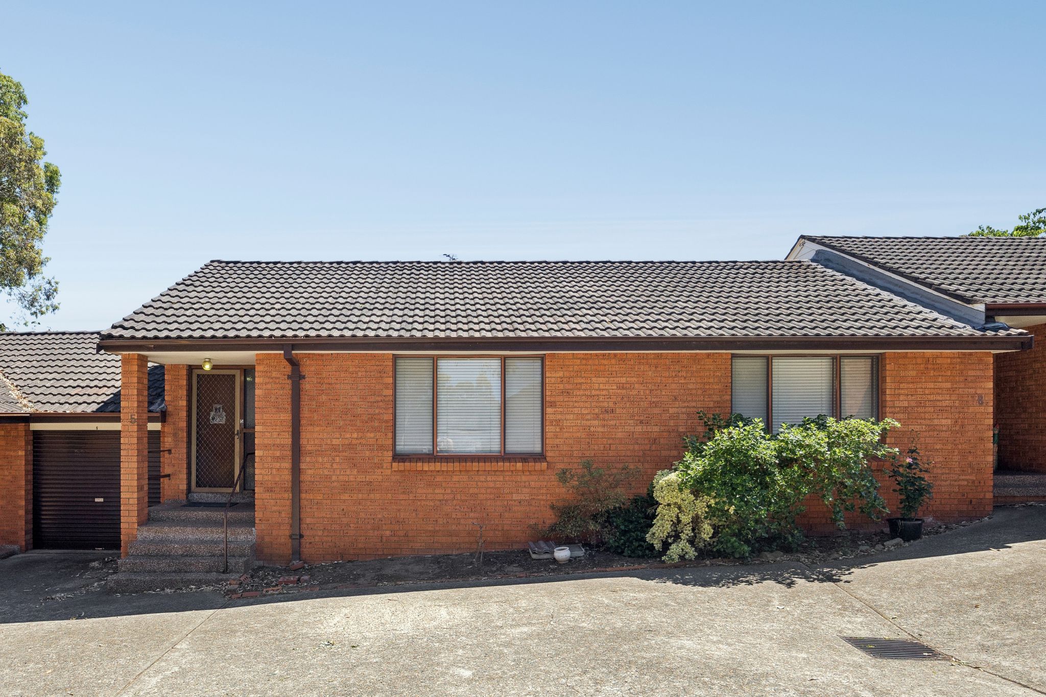 2 Alderney Street, Minto NSW 2566