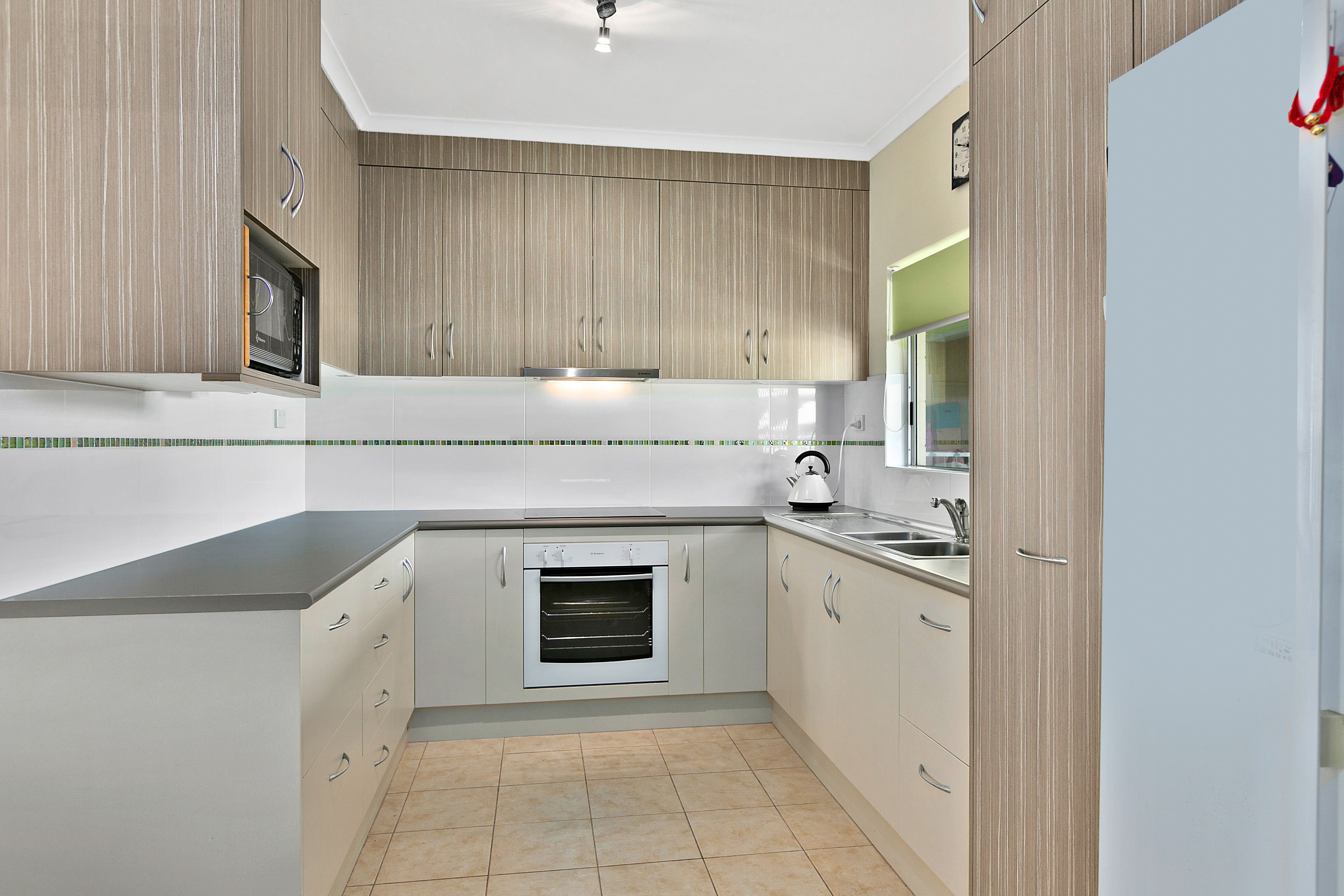 5 Girralong Street, Woree, QLD 4868
