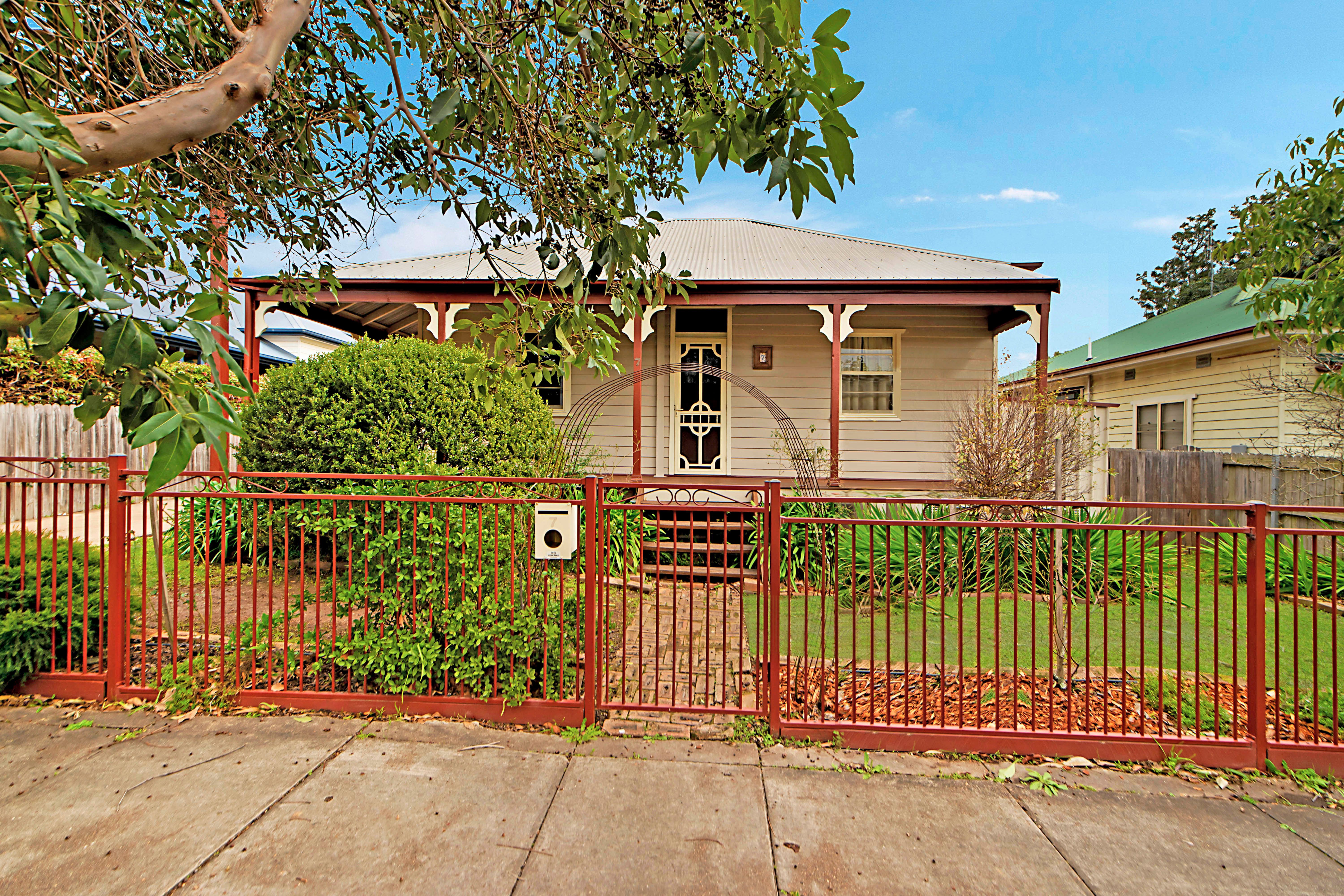 7 Charles Street, East Maitland, NSW 2323