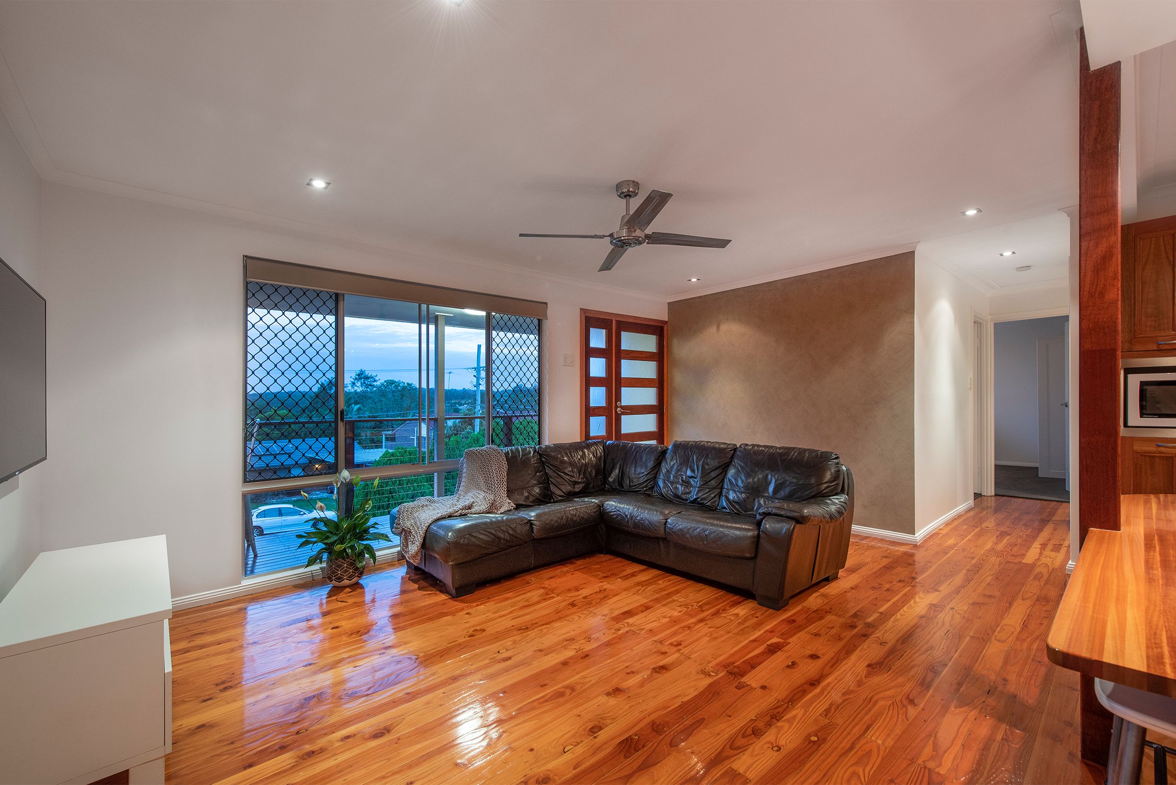22 Kenthurst Crescent, Rochedale South, QLD 4123