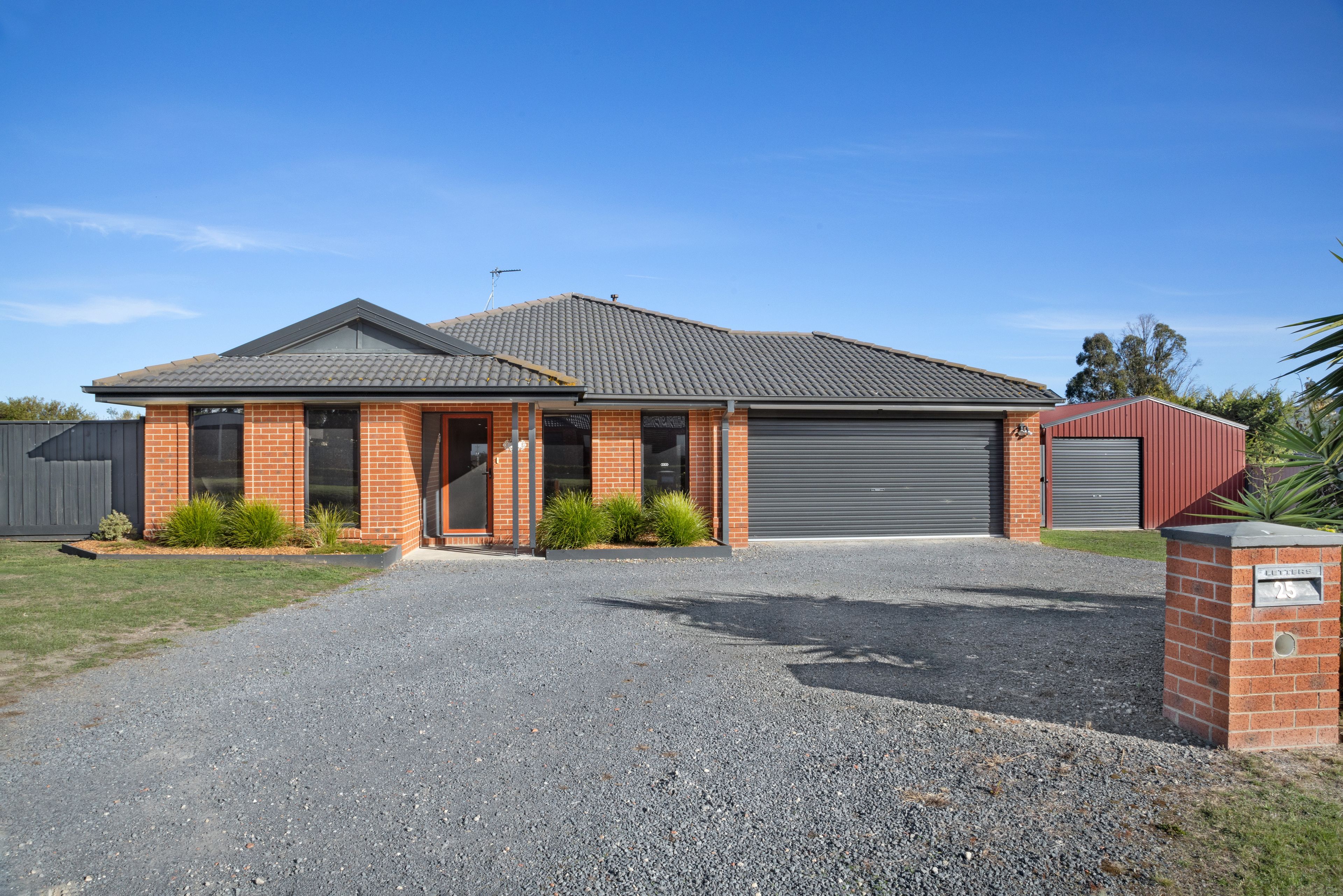 25 Diamond Drive, Cardigan Village, VIC 3352