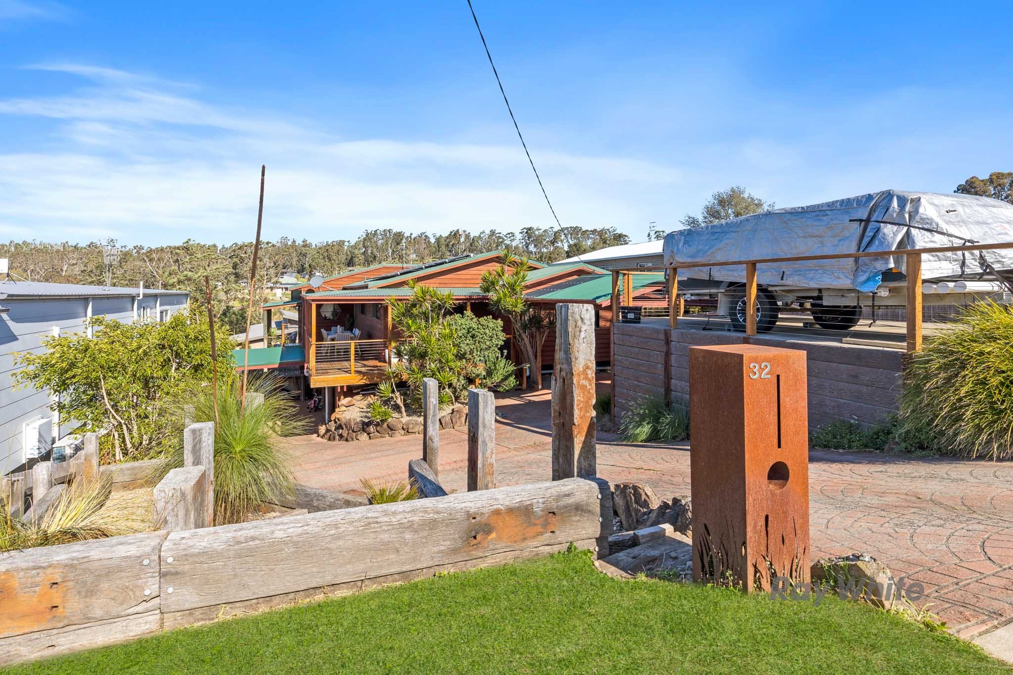 32 Kurrajong Crescent, Conjola Park, NSW 2539