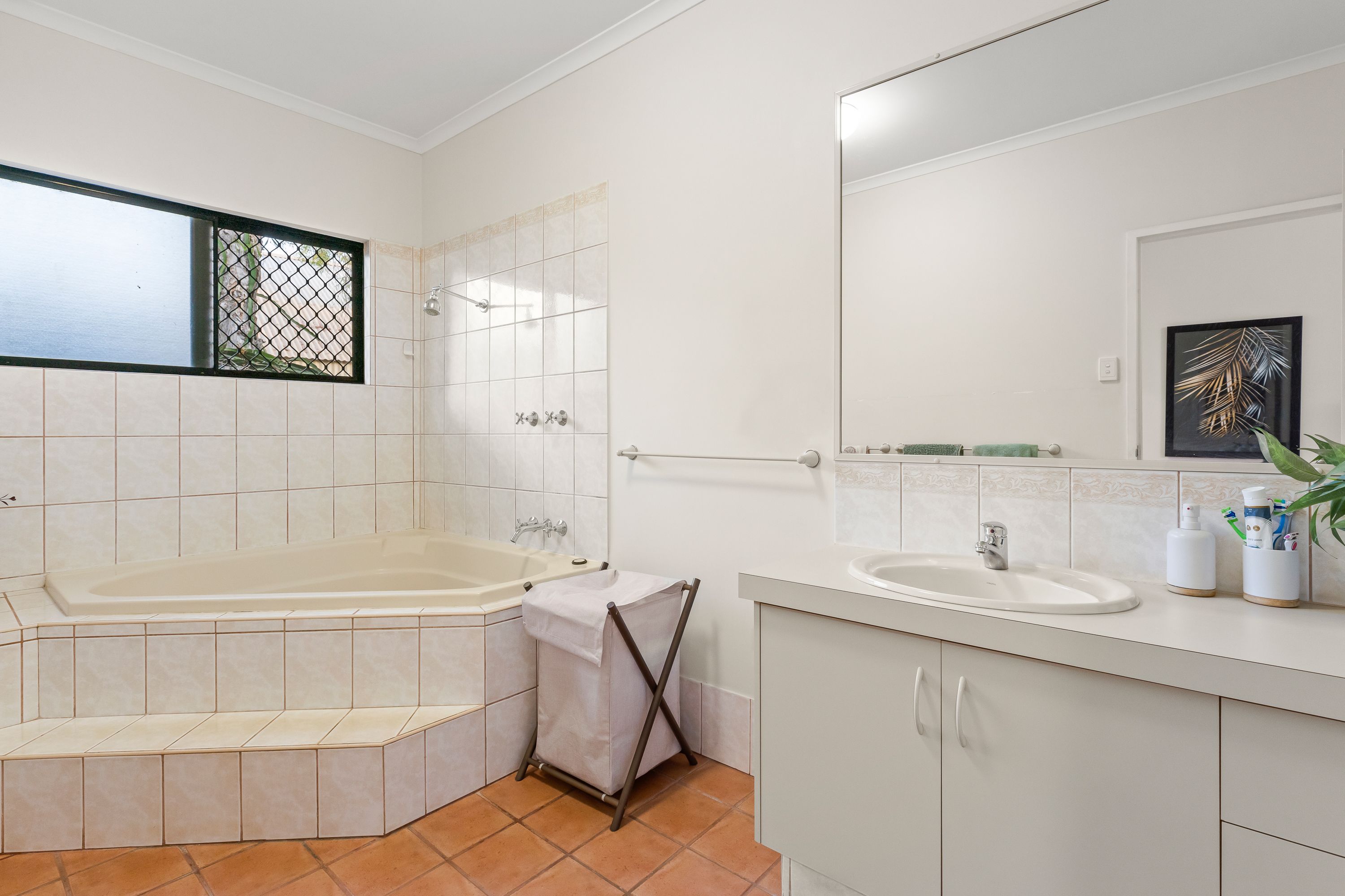 6 Macnee Court — photo 17 of 26