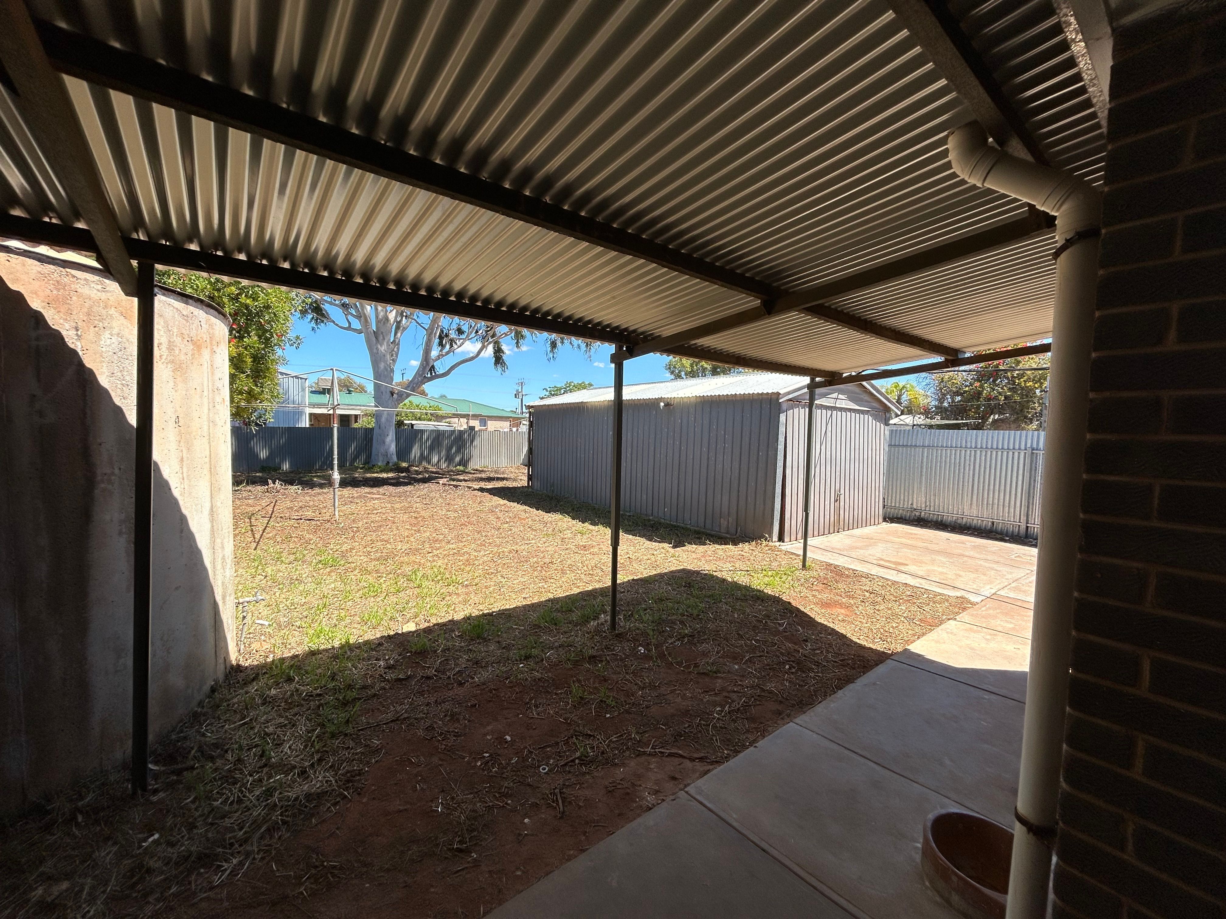 17 Hobbs Street — photo 11 of 11