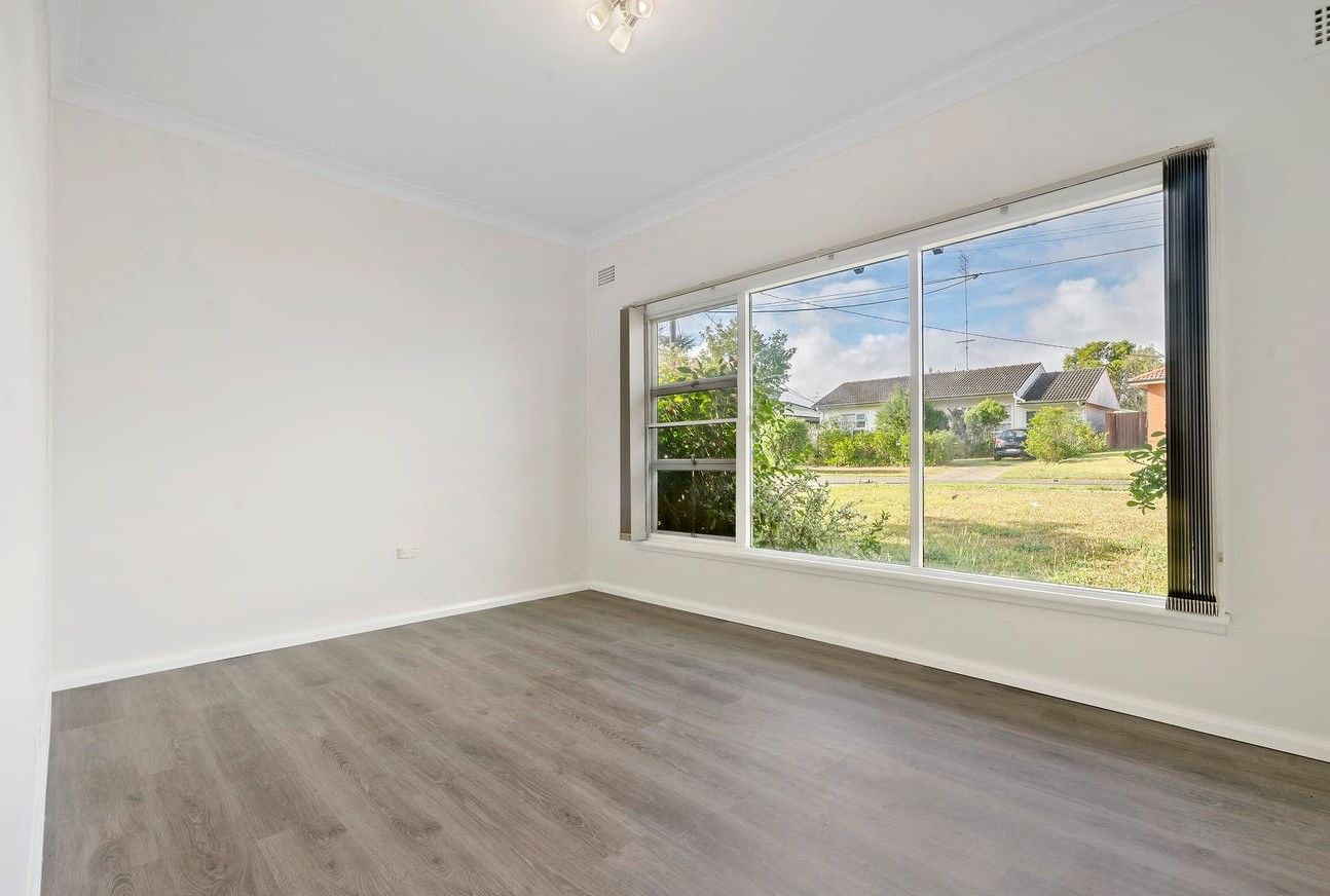 15 Upton Street — photo 4 of 10
