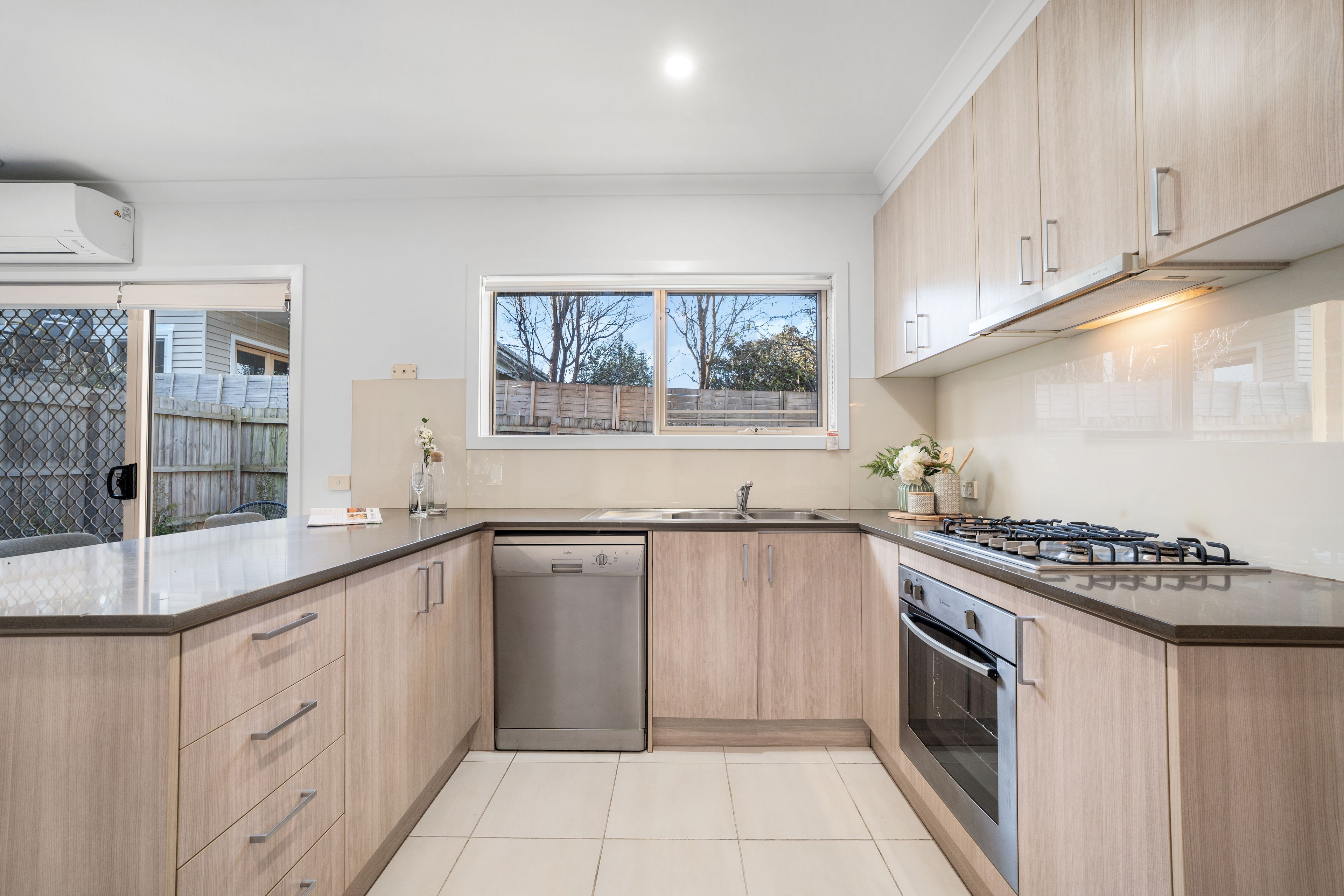 1B Booker Street — photo 5 of 15