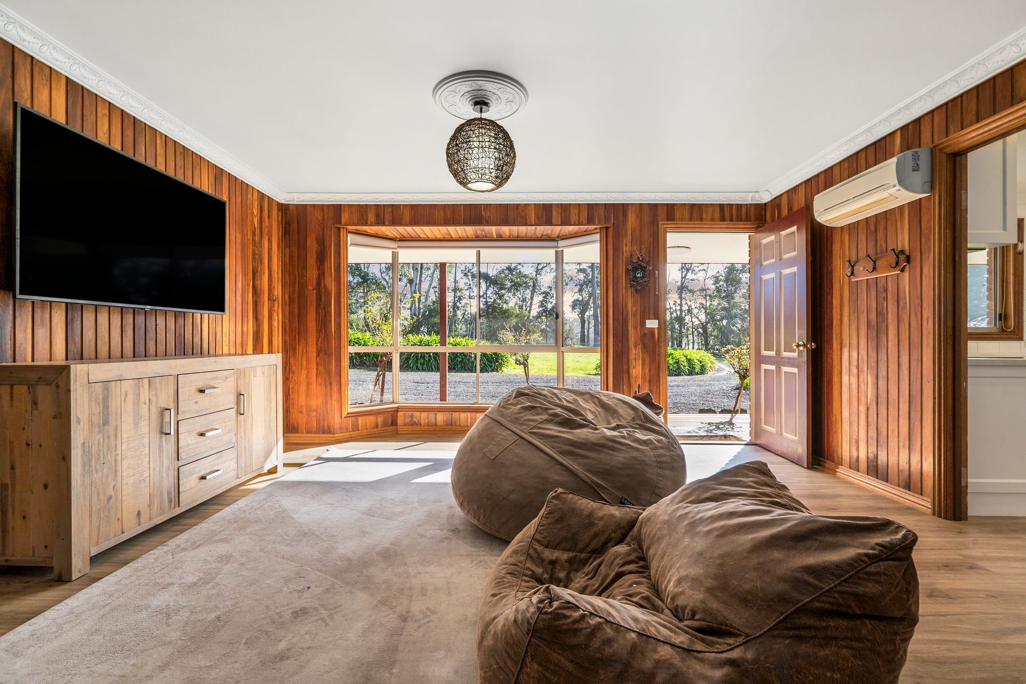 95 Barrys Road — photo 8 of 23