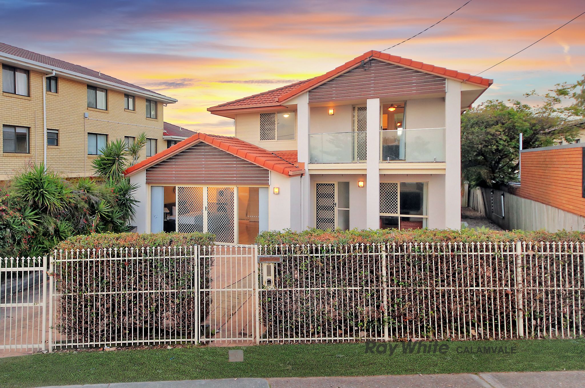 180 Hornibrook Esplanade, — photo 3 of 30