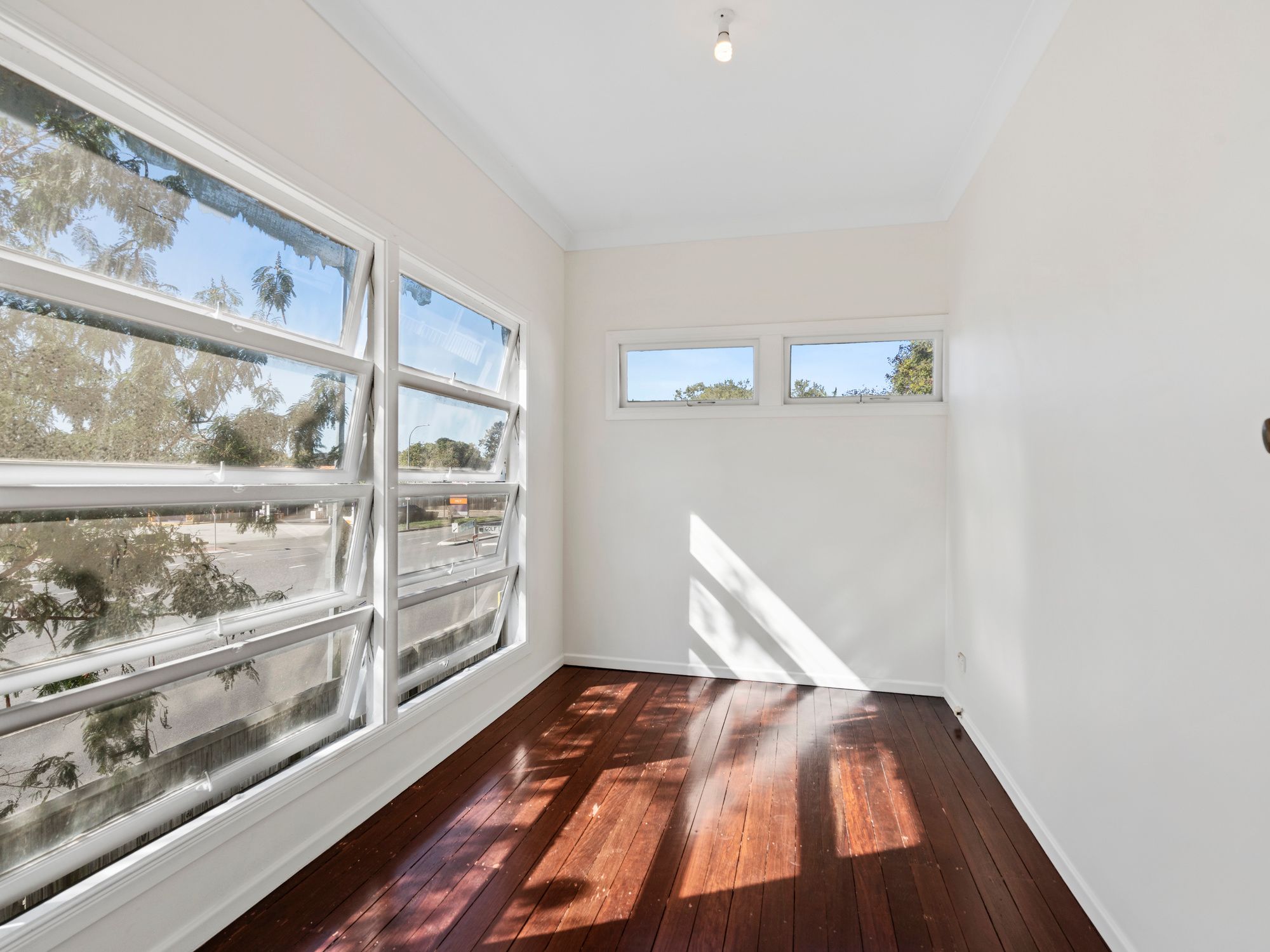30 Golf Links Road — photo 14 of 19