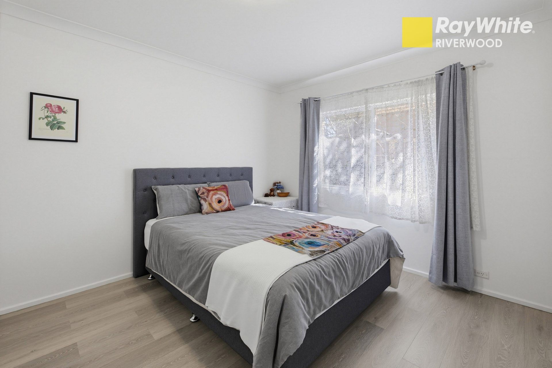 3/77 Woniora Road — photo 6 of 8
