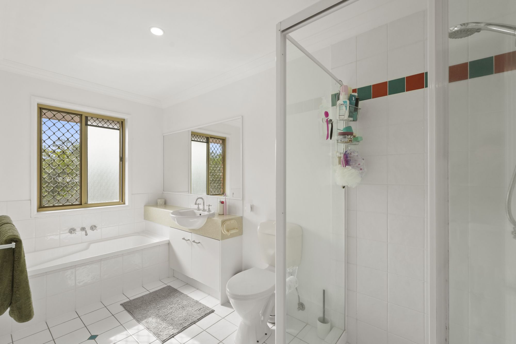 8/54 Gemvale Road — photo 17 of 27